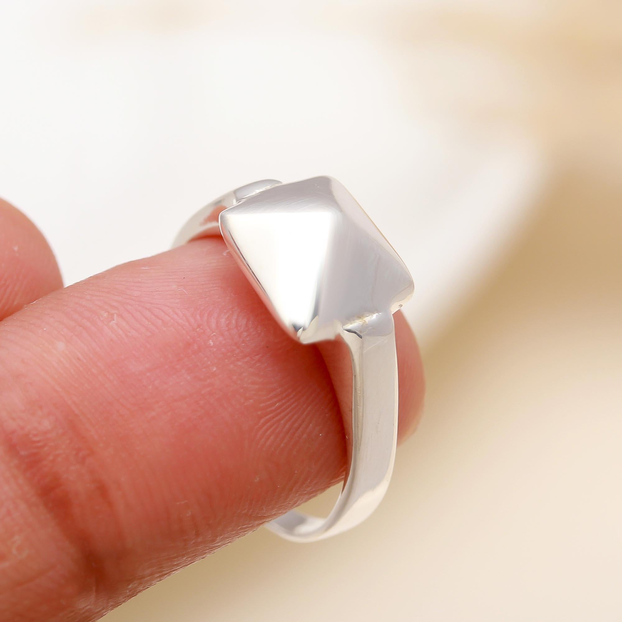 925 Silver Pyramid Ring