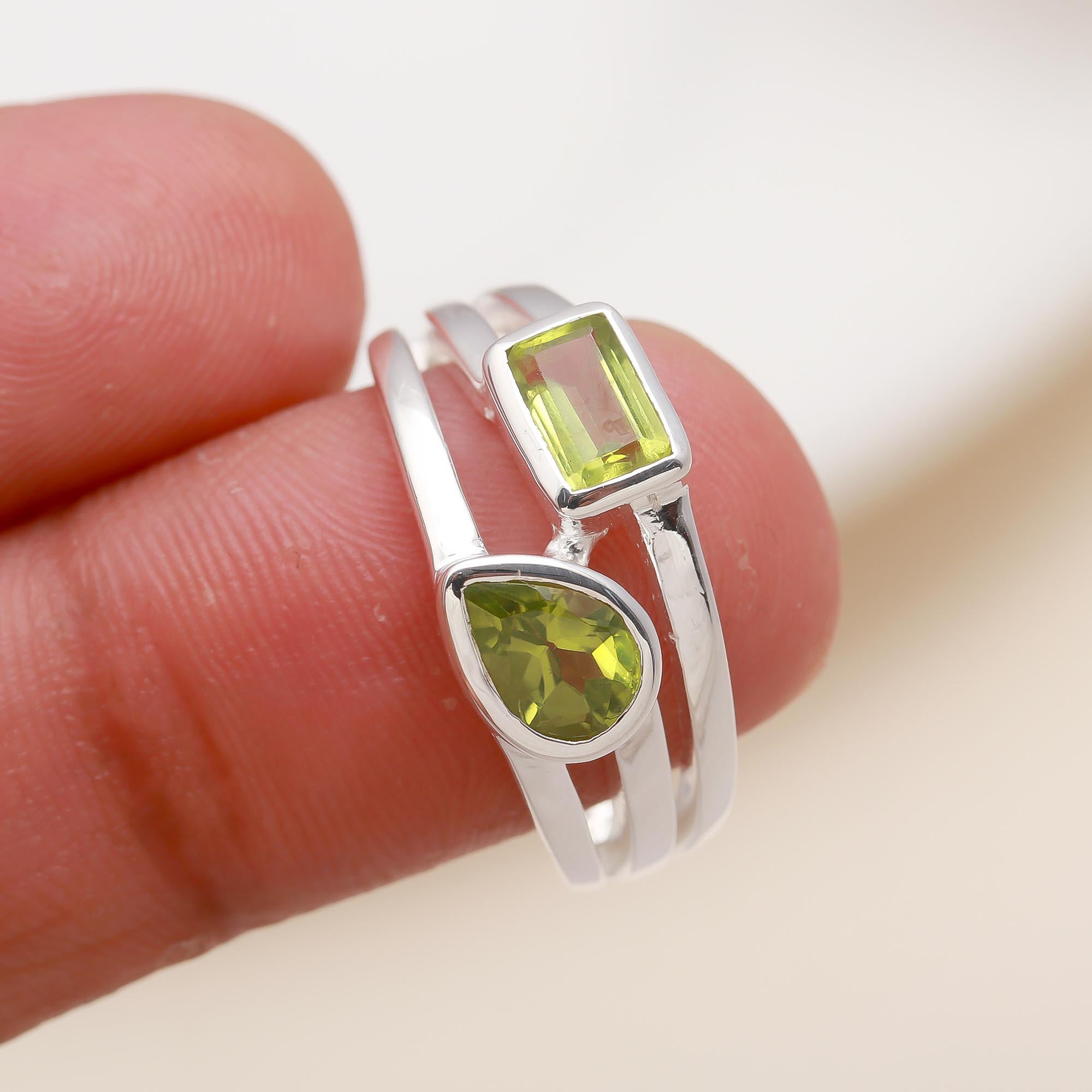 Designer 925 Sterling Silver Peridot Ring
