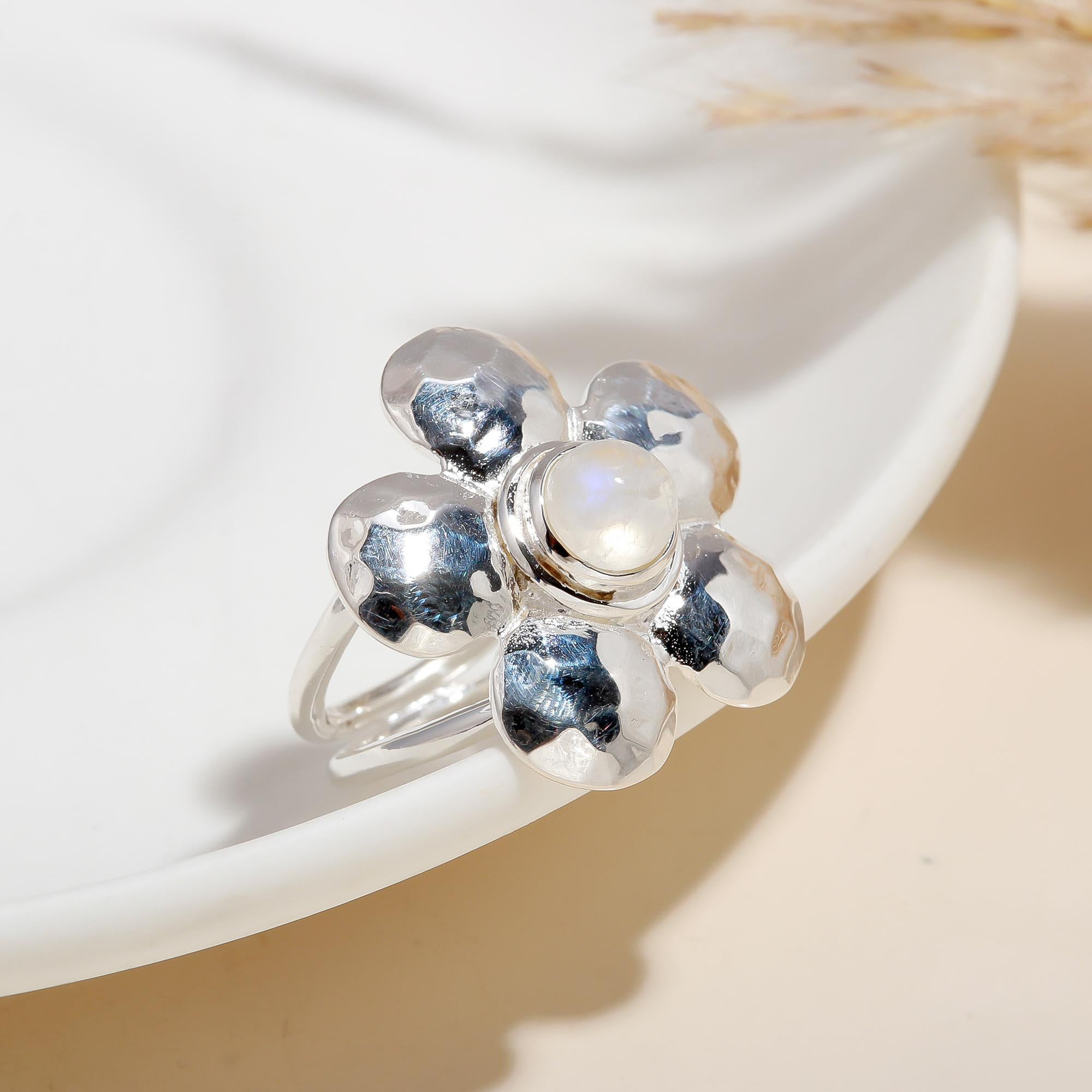 925 Silver Hammered Flower Ring