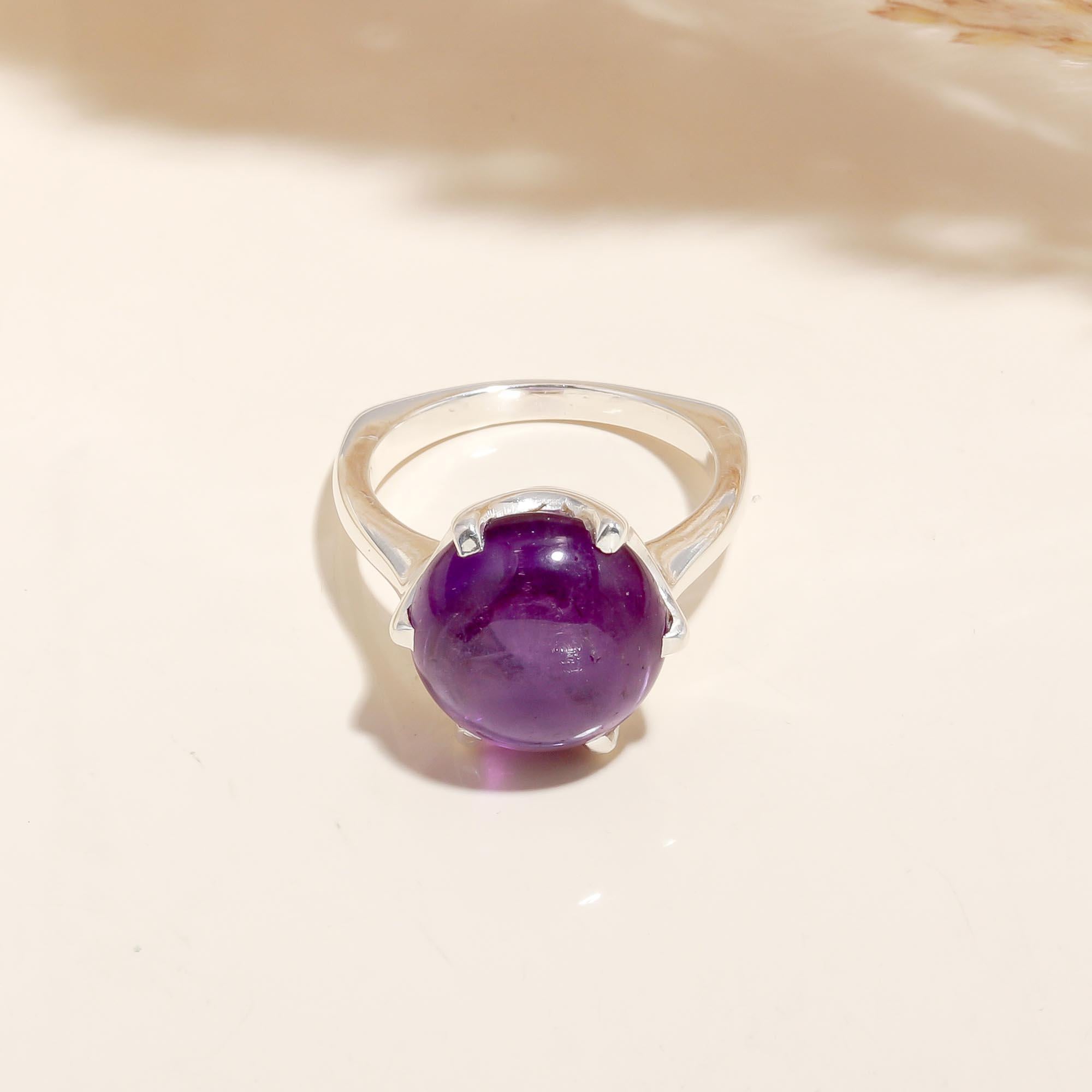 The Royal Crown: High-Dome Amethyst & Silver Solitaire Ring