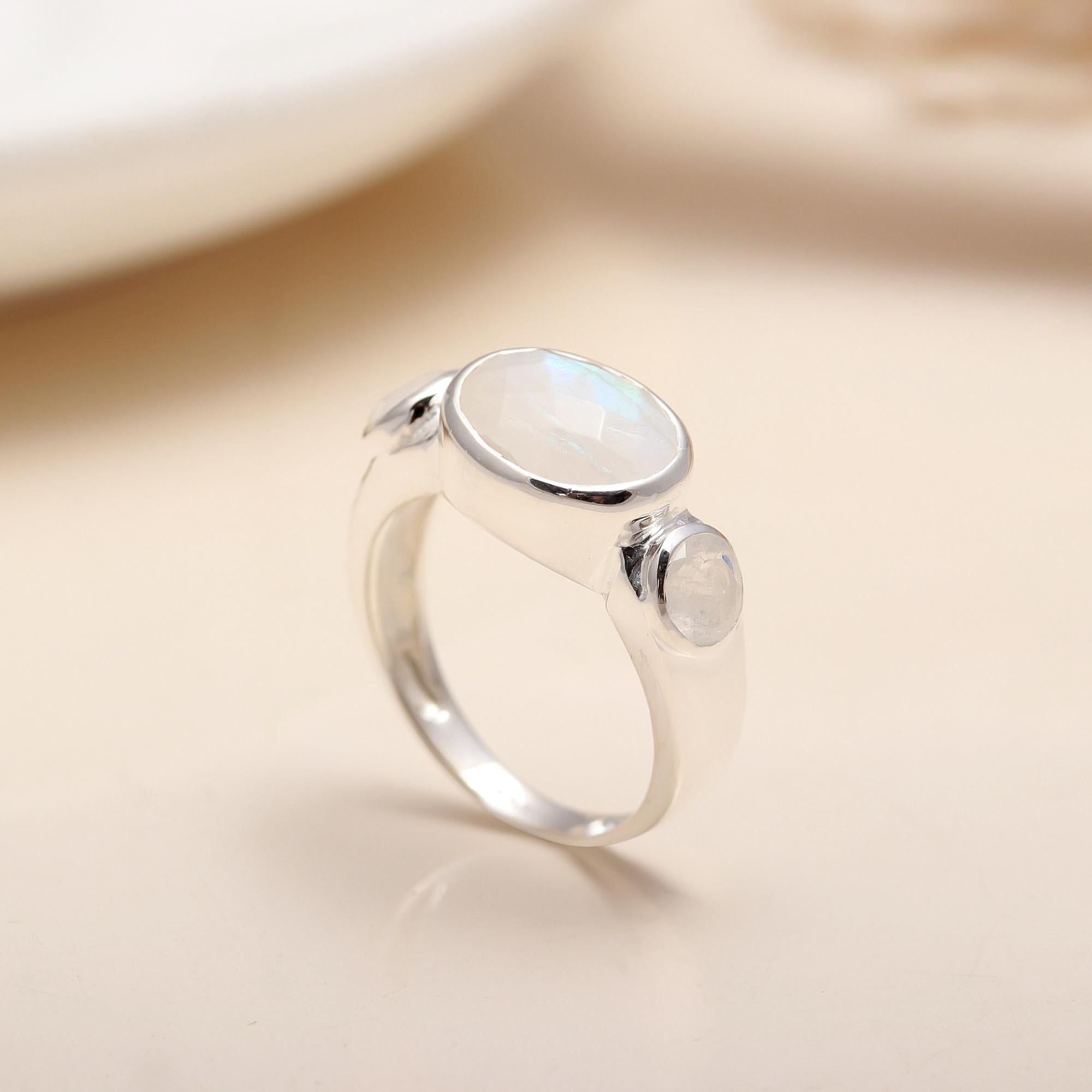 925 Silver Rainbow Moonstone Ring