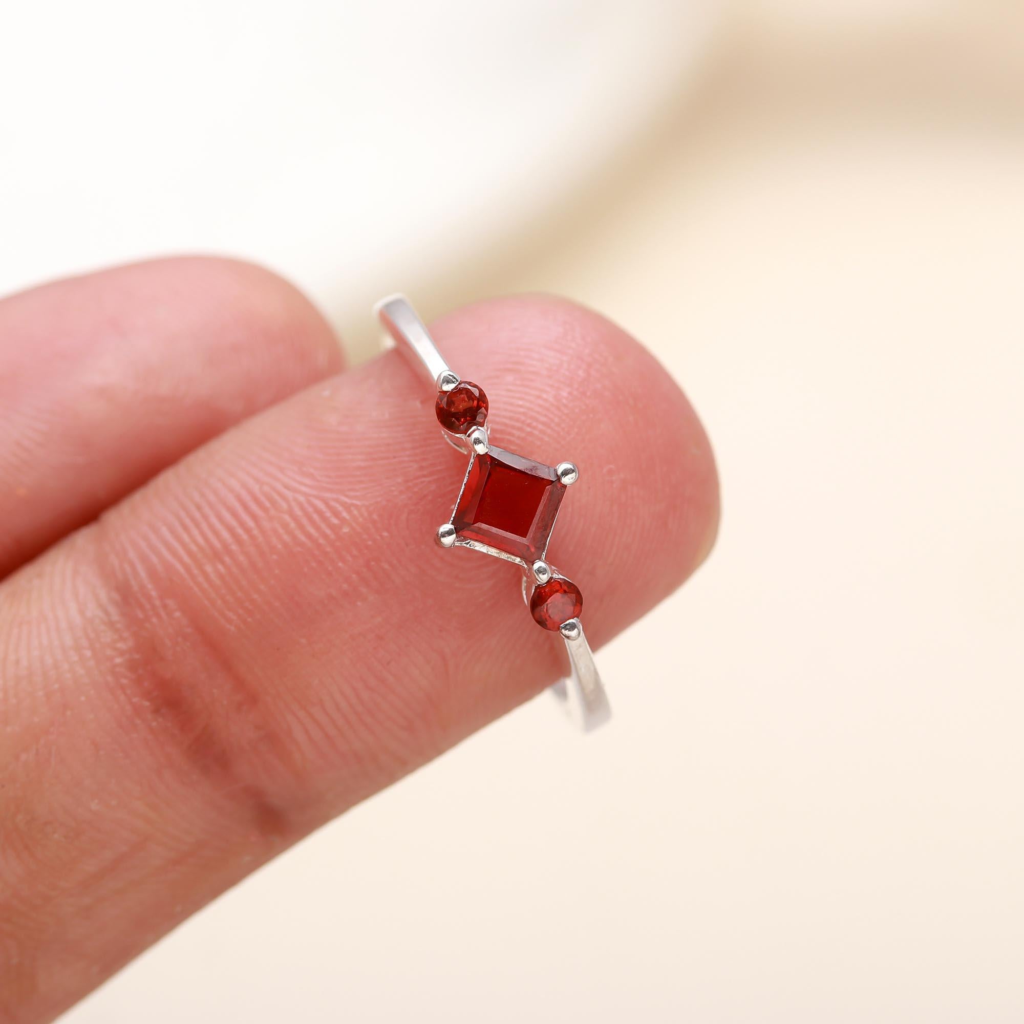 925 Silver Square Garnet Ring