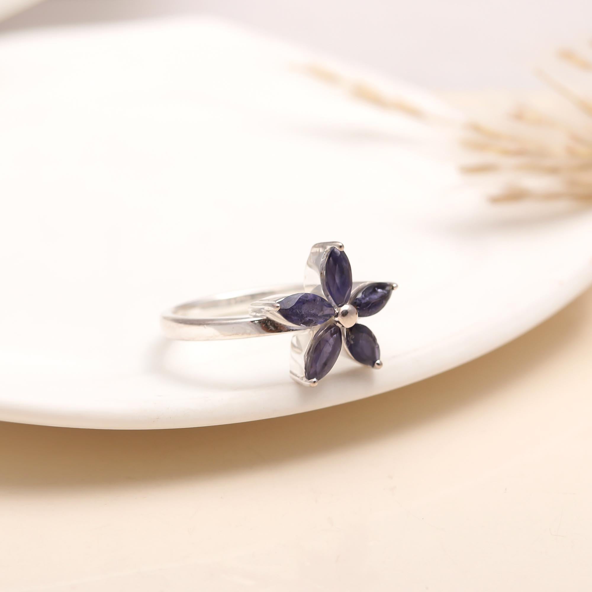 925 Silver Iolite Petal Flower Ring with violet-blue gemstone