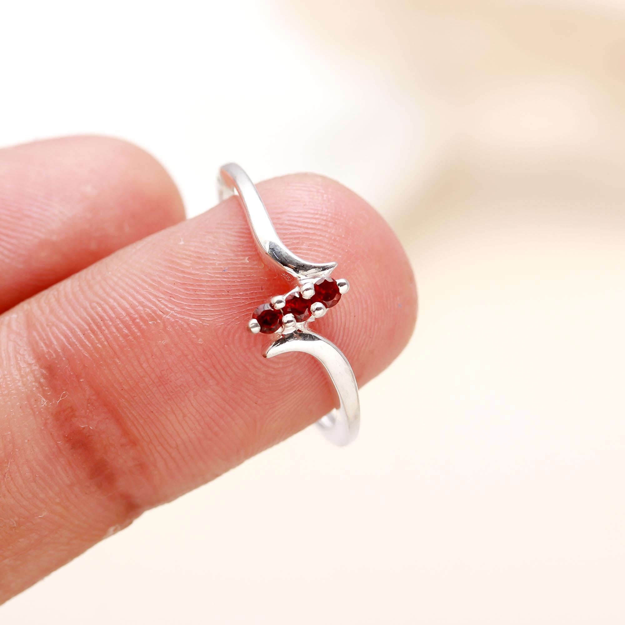 925 Silver Garnet Ring with deep red gemstone