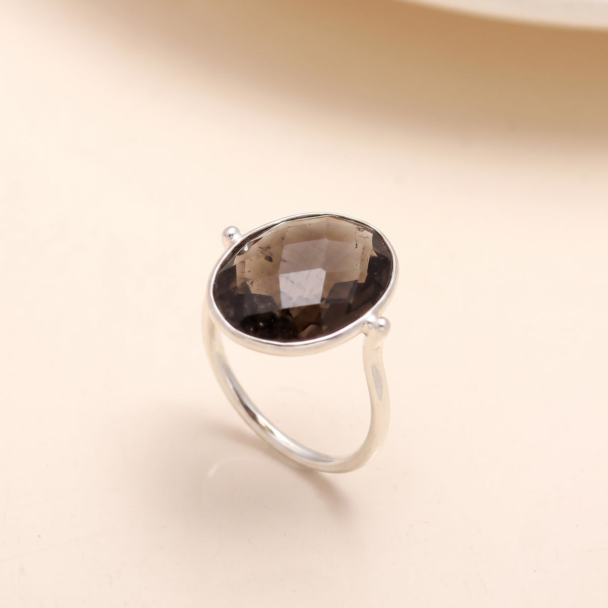 Sterling Silver Oval Labradorite Ring