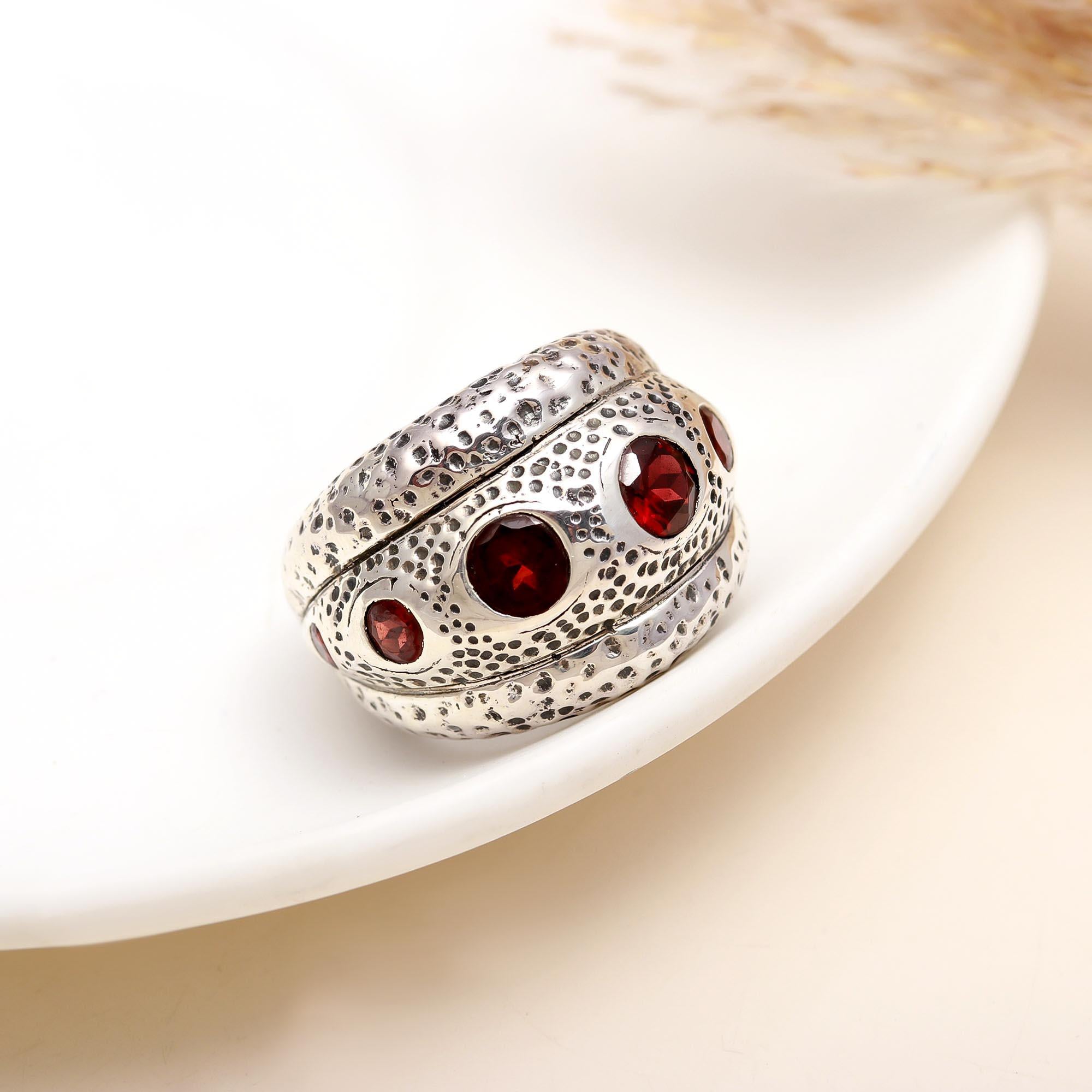 925 Silver Textured Band Ring with Red Garnet Stones front view