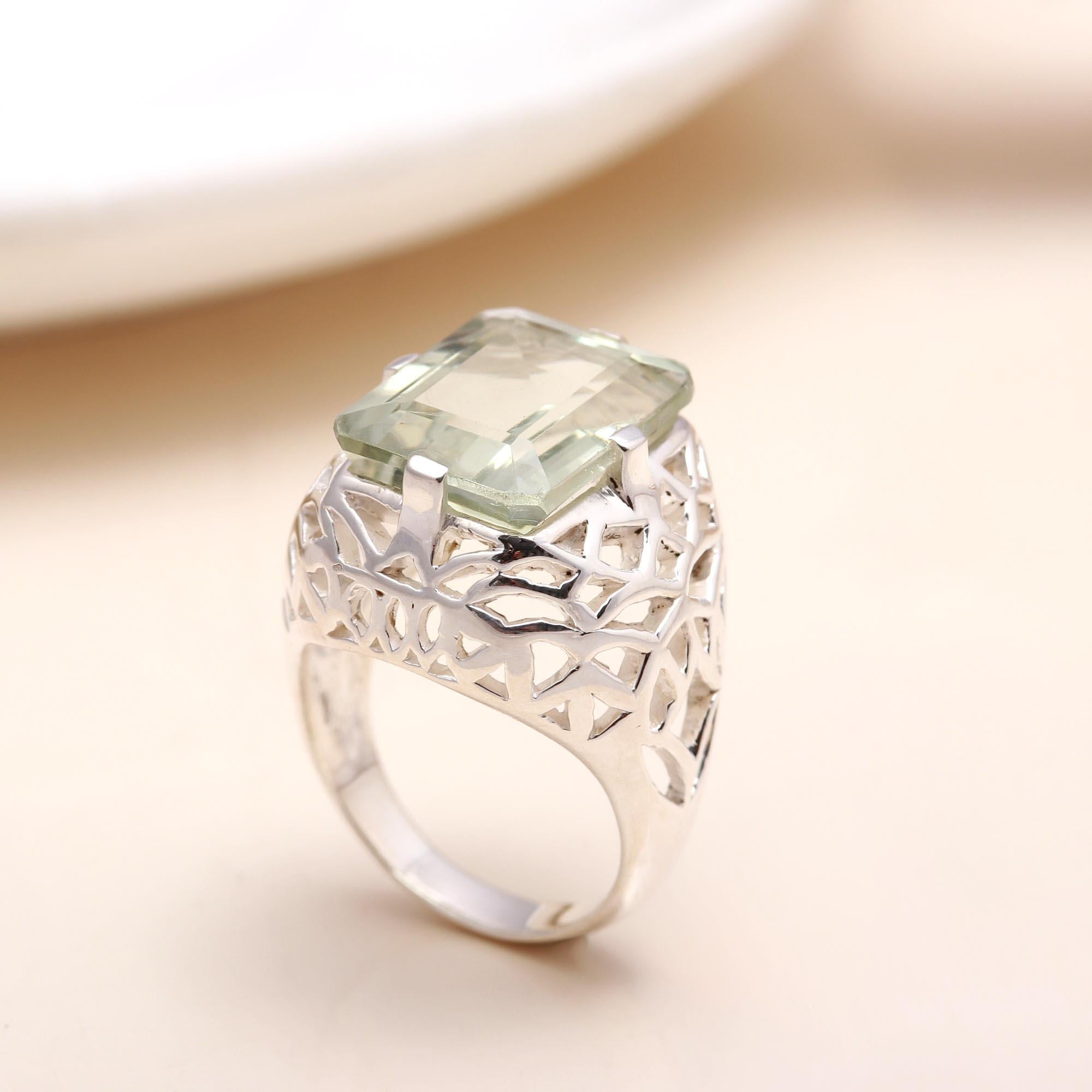 Handmade sterling silver filigree band ring with green amethyst