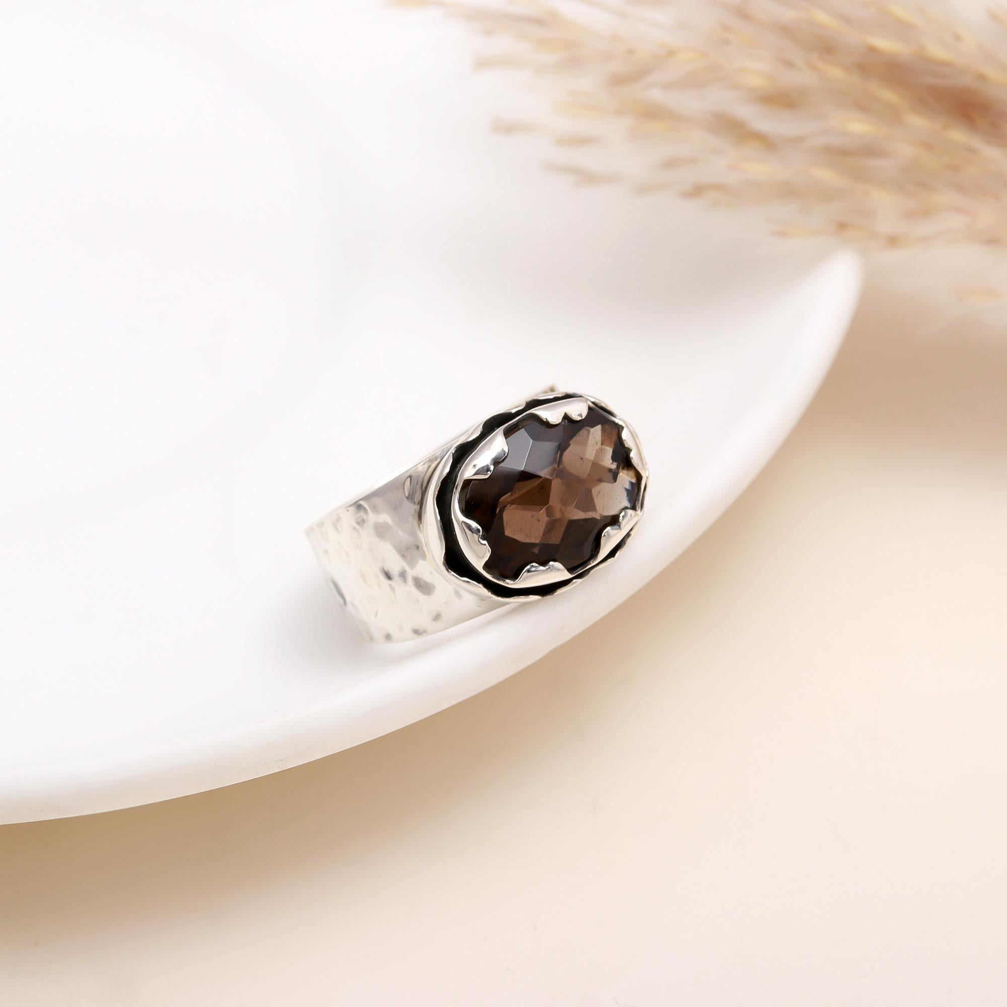 The Rustic Scallop: Textured Band Smoky Quartz Ring