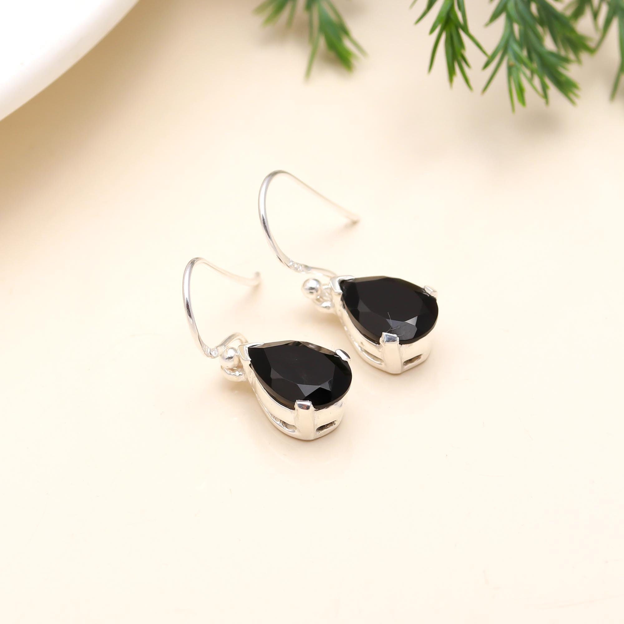 925 Sterling Silver Black Onyx Teardrop Earring with Earwire