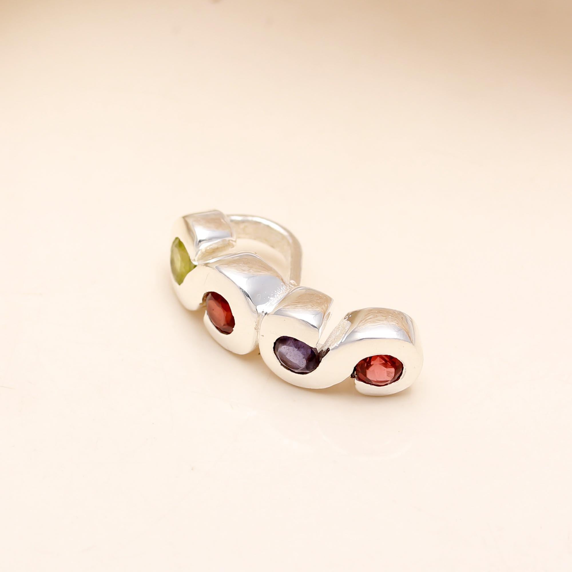 The Vibrant Curve: Multi-Gemstone Bar Charm