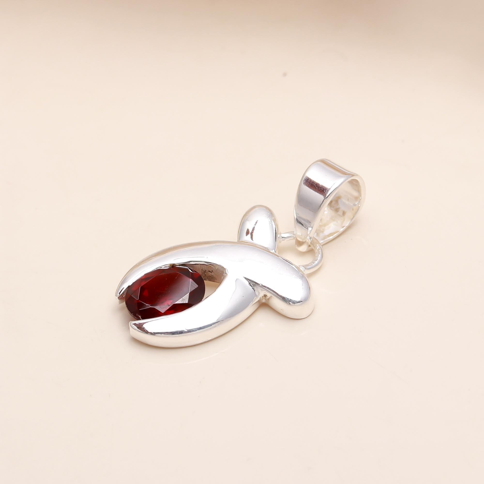 925 Sterling Silver Red Garnet Pendant