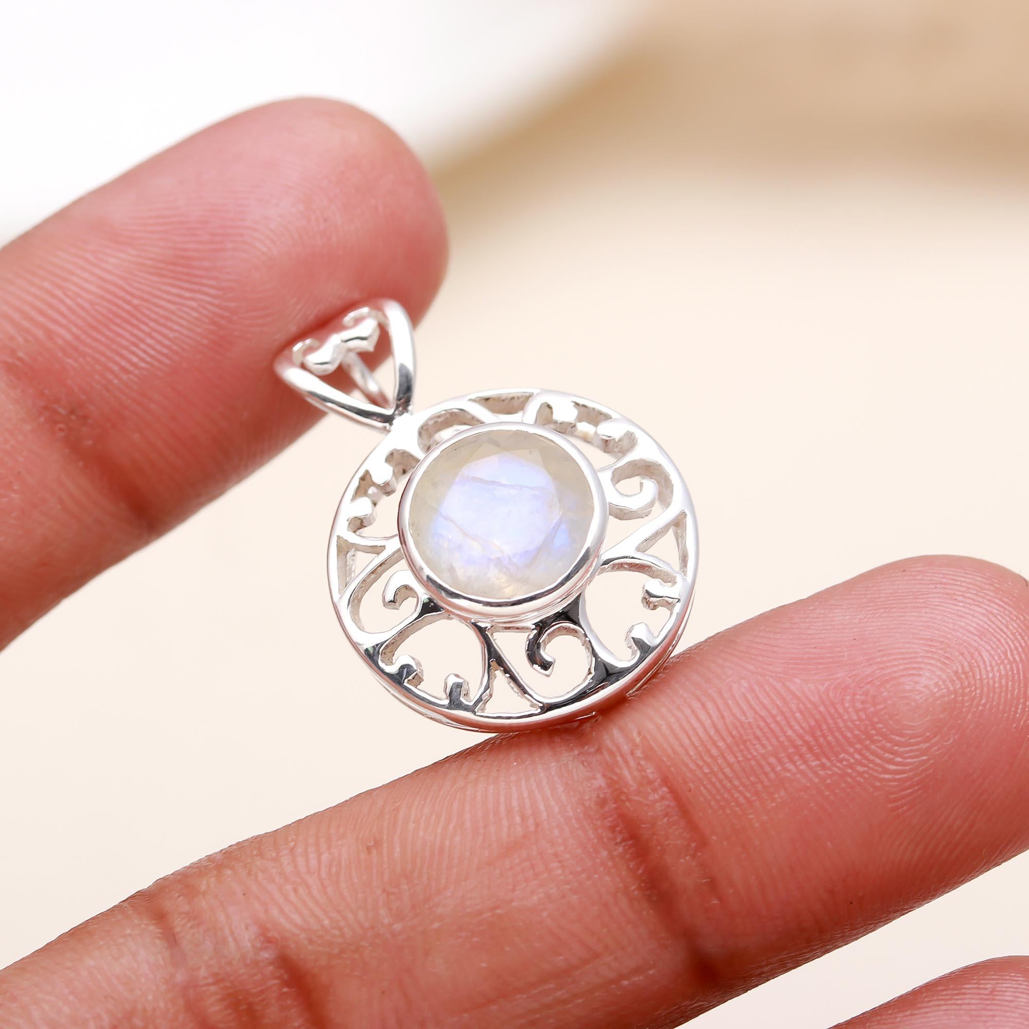 925 Sterling Silver Rainbow Moonstone Ethnic Pendant