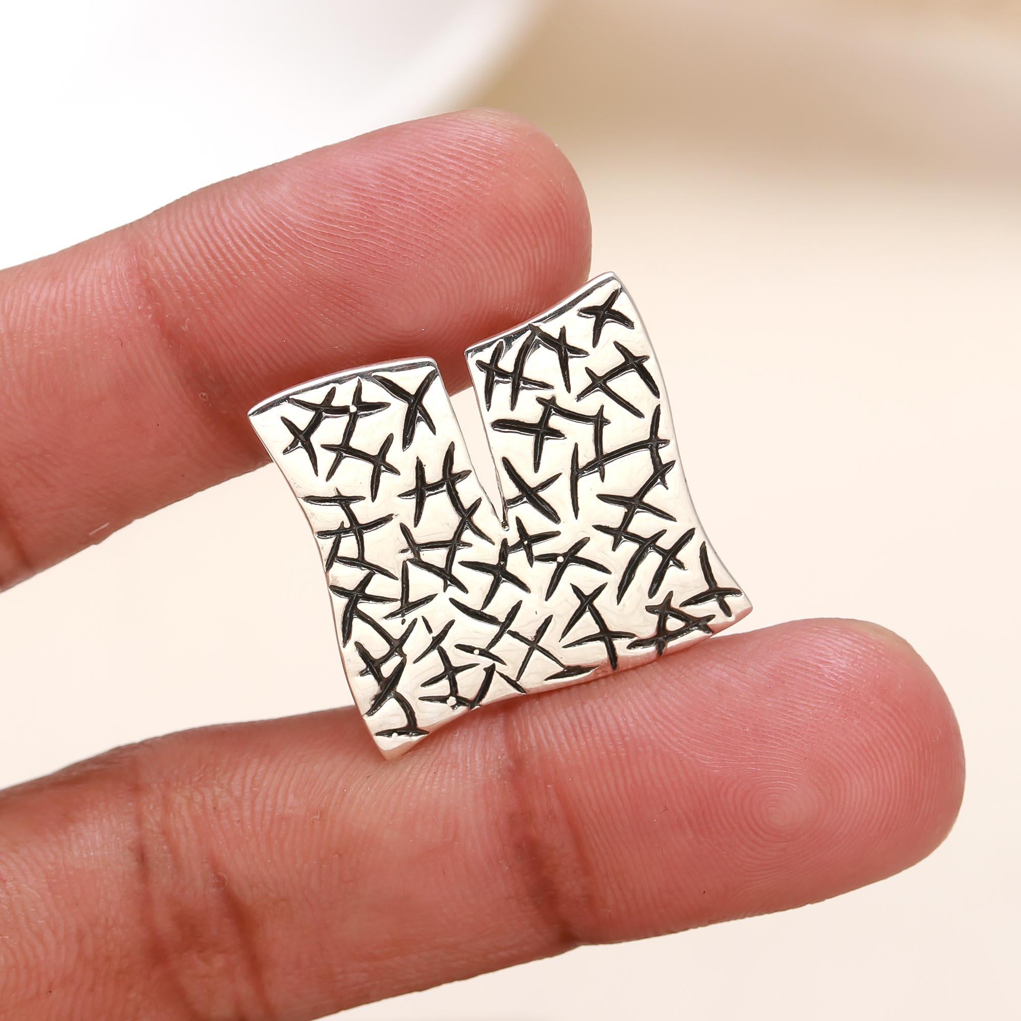 925 Sterling Silver Designer V Saved Pendant