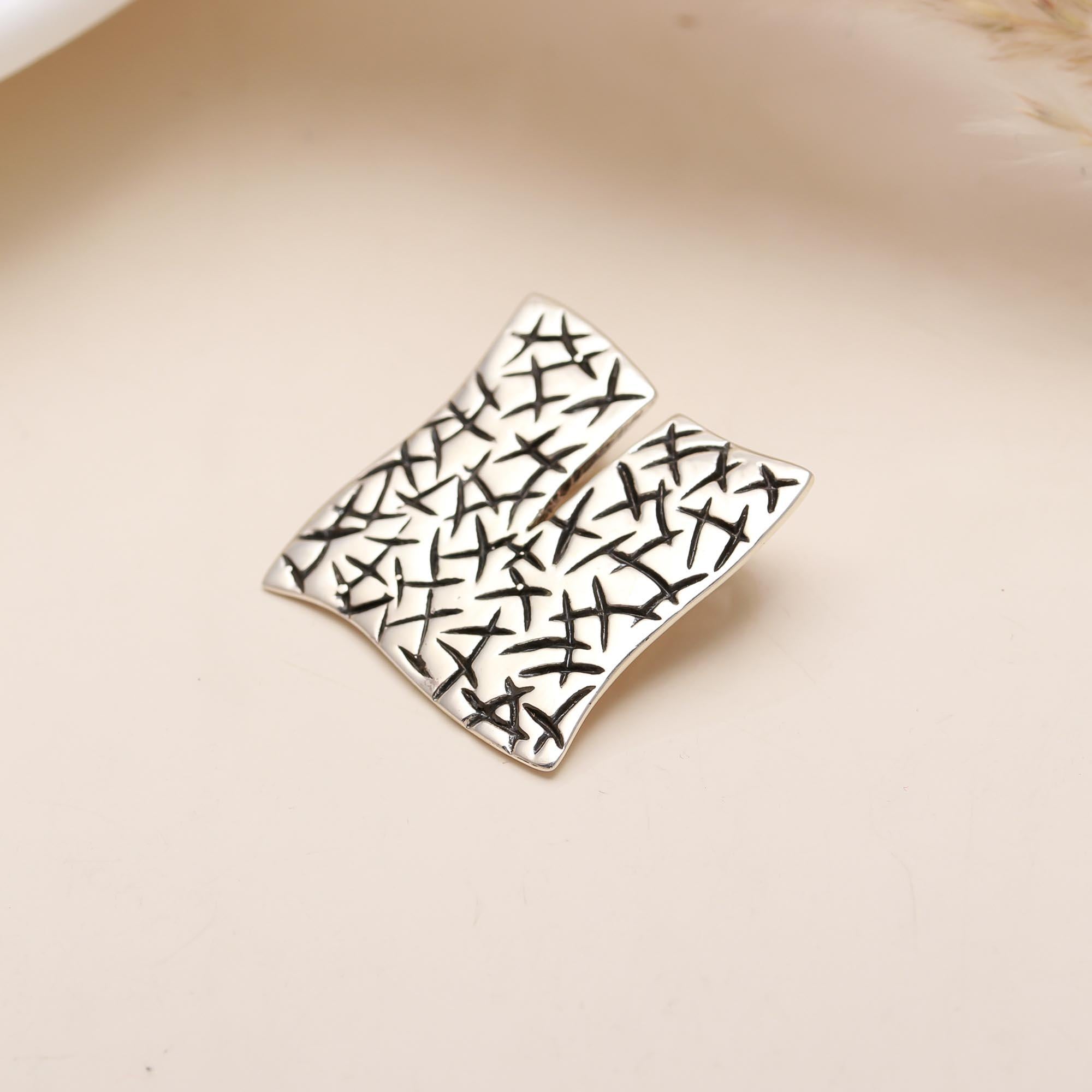 925 Sterling Silver Designer V Saved Pendant