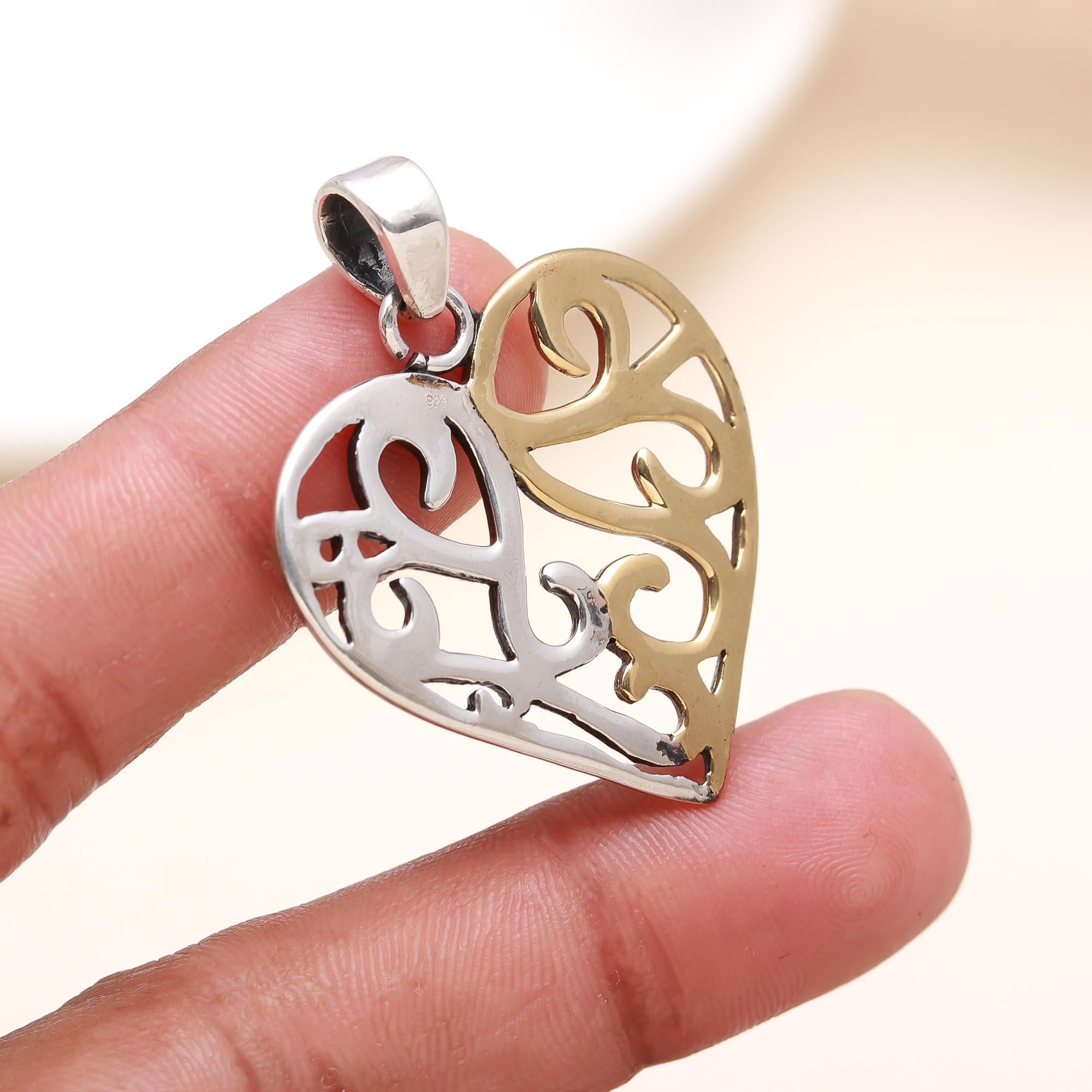 925 Sterling Silver Vintage Heart Pendant