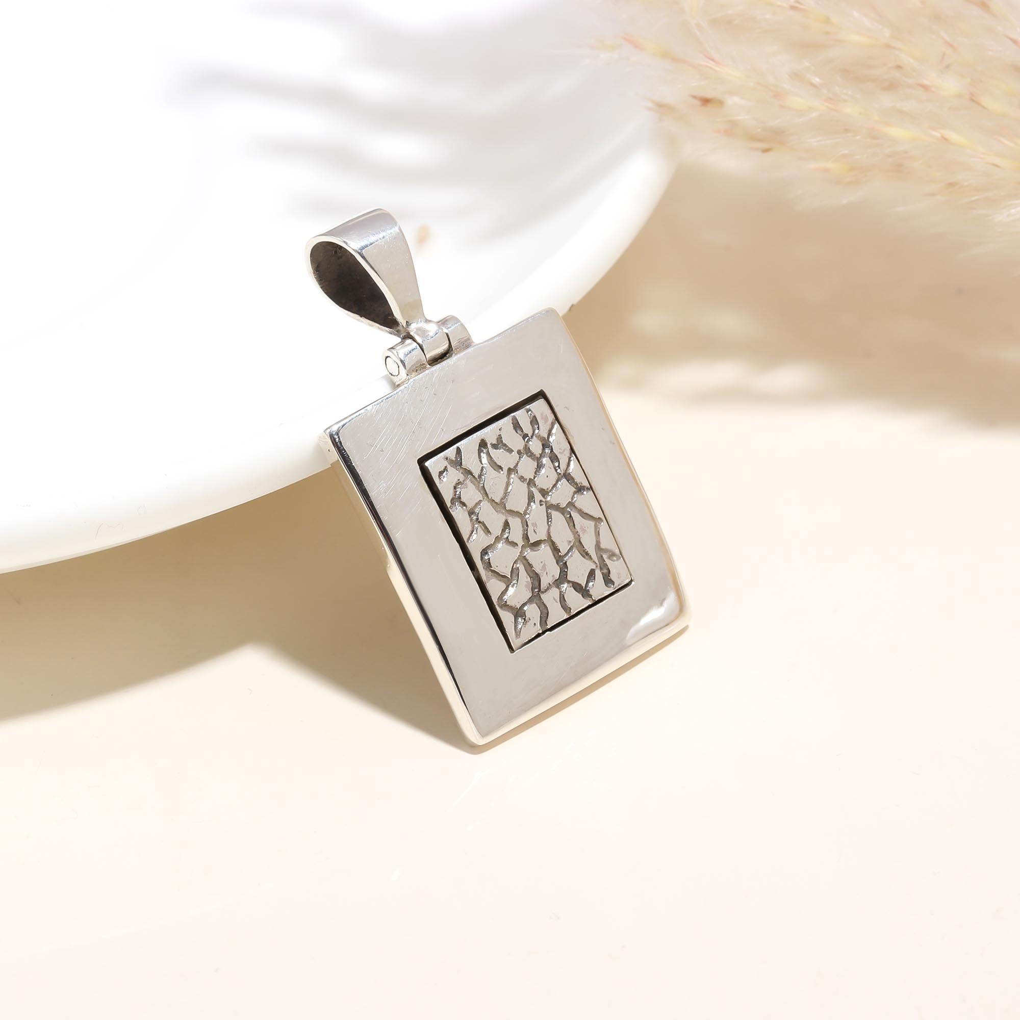 925 Sterling Silver Designer Square Shape Pendant