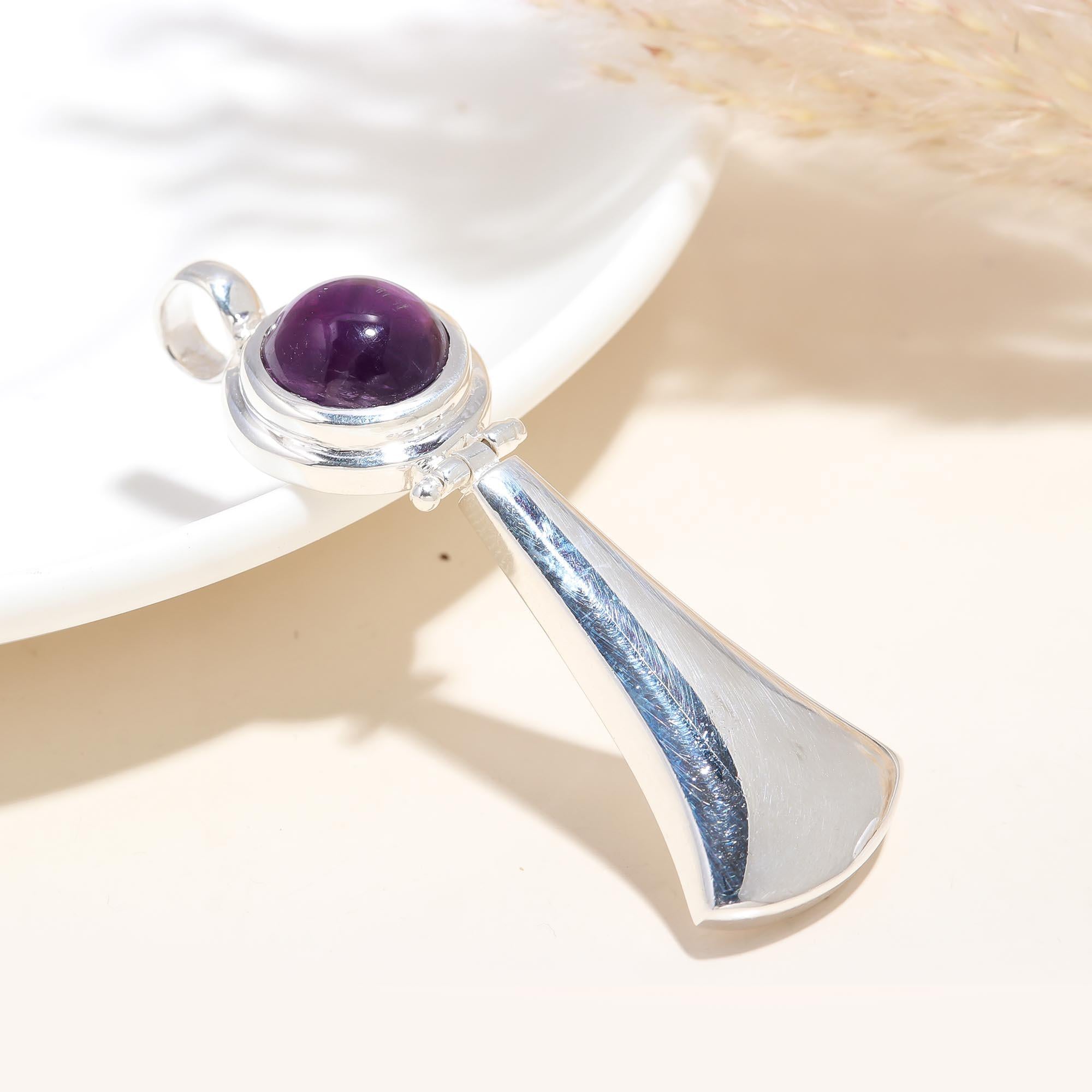 Amethyst Gemstone In 925 Sterling Silver Pendant