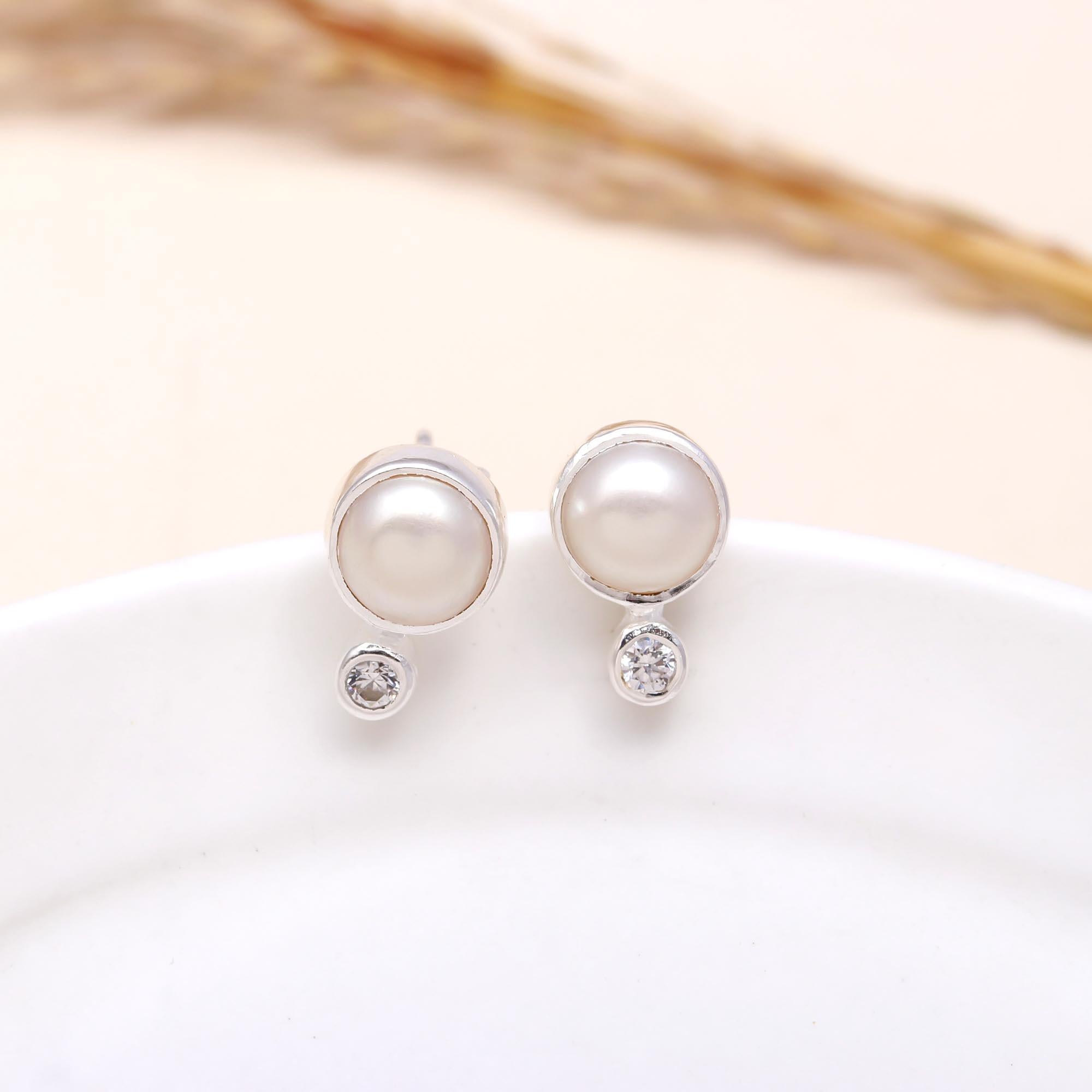 925 Sterling Silver Pearl & CZ Classic Stud Earrings
