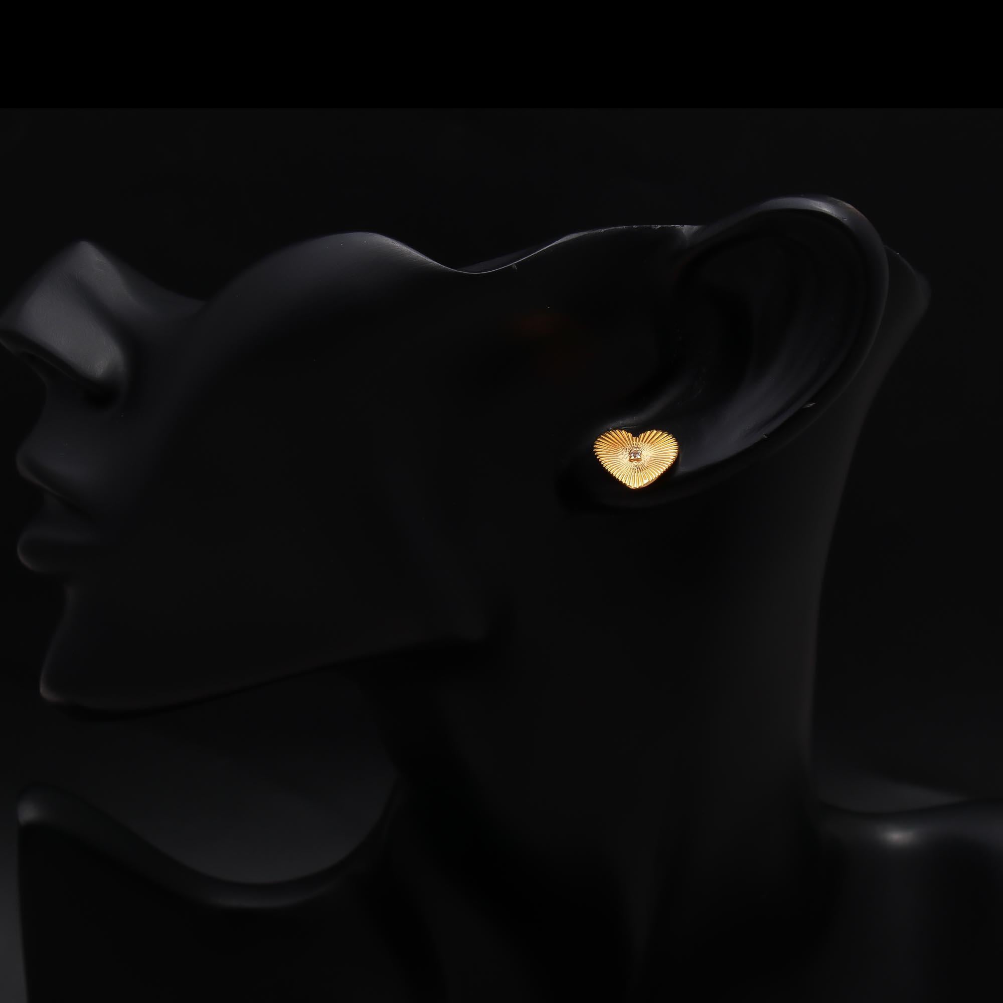 925 Sterling Silver Heart Stud Earrings