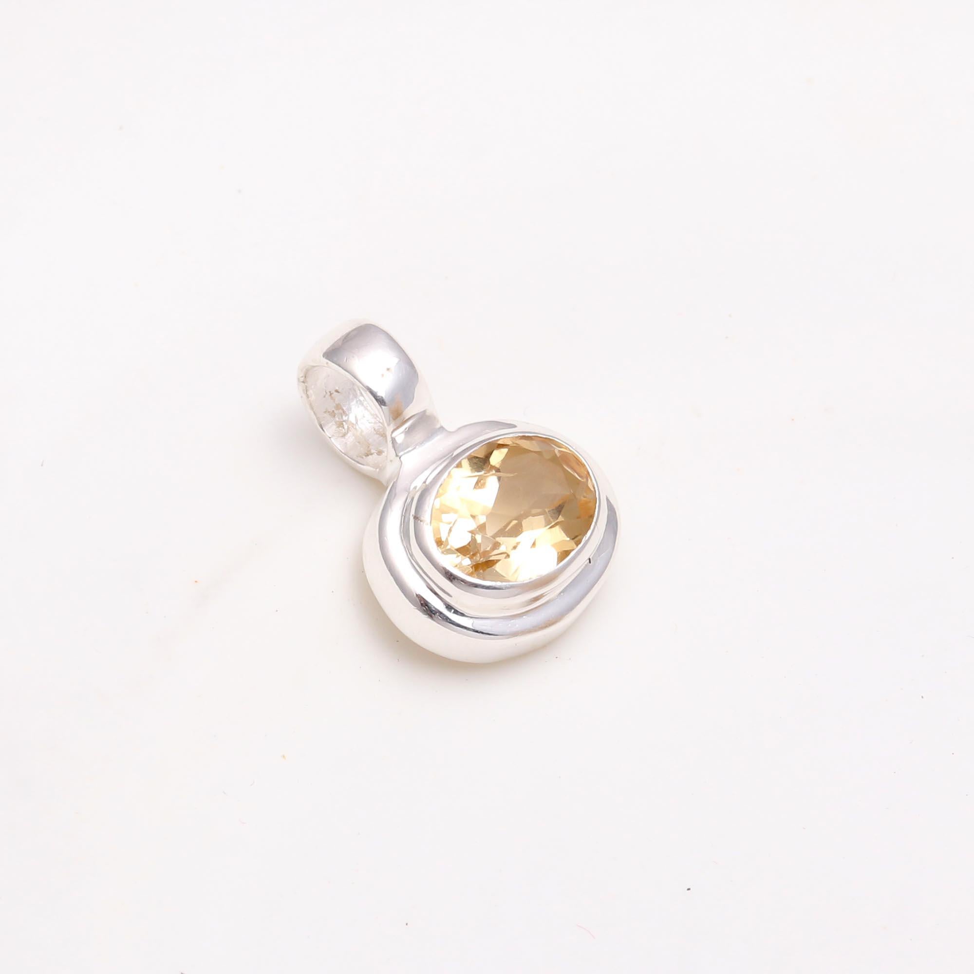 925 Sterling Silver Oval Citrine Pendant