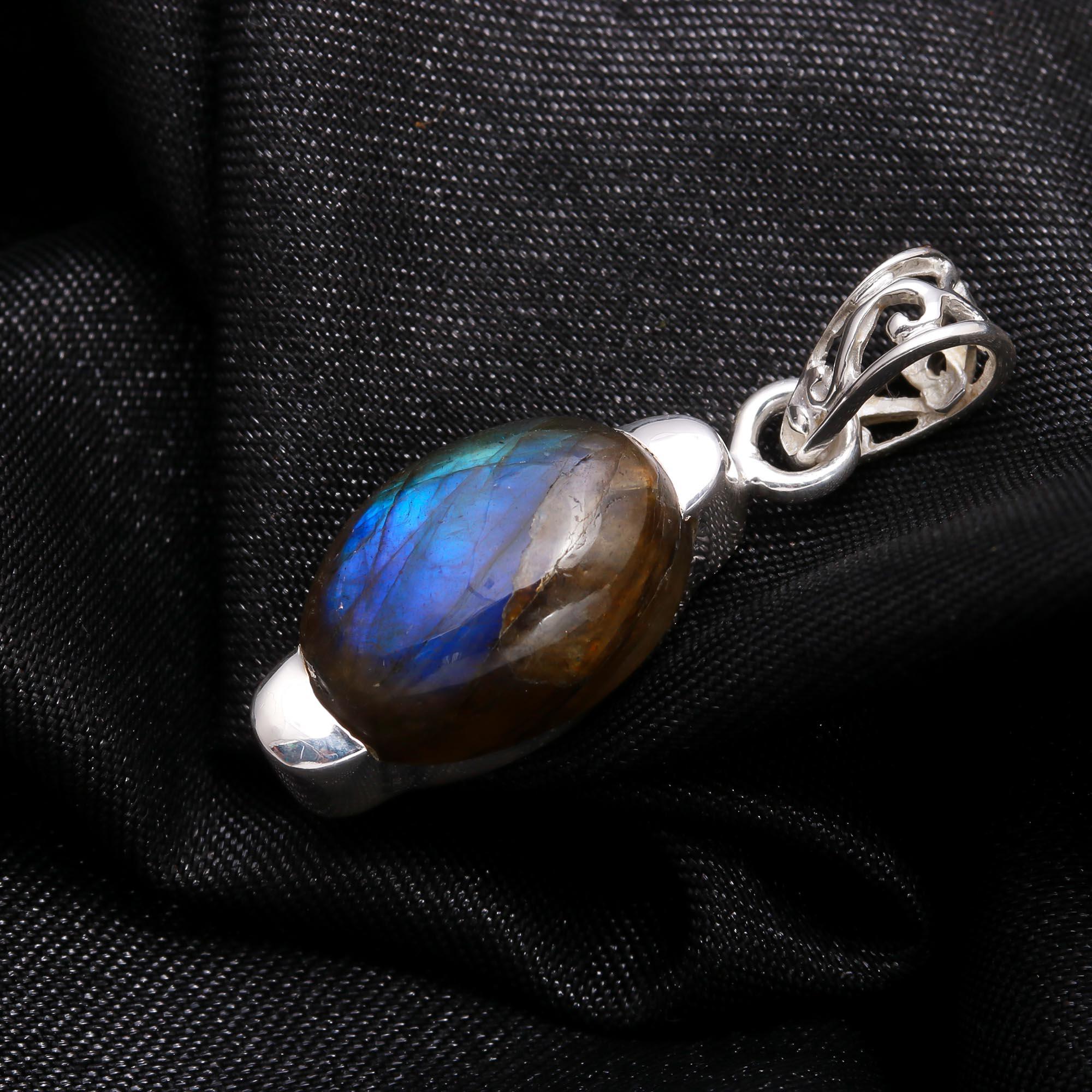 925 Sterling Silver Handmade Natural Labradorite Pendant