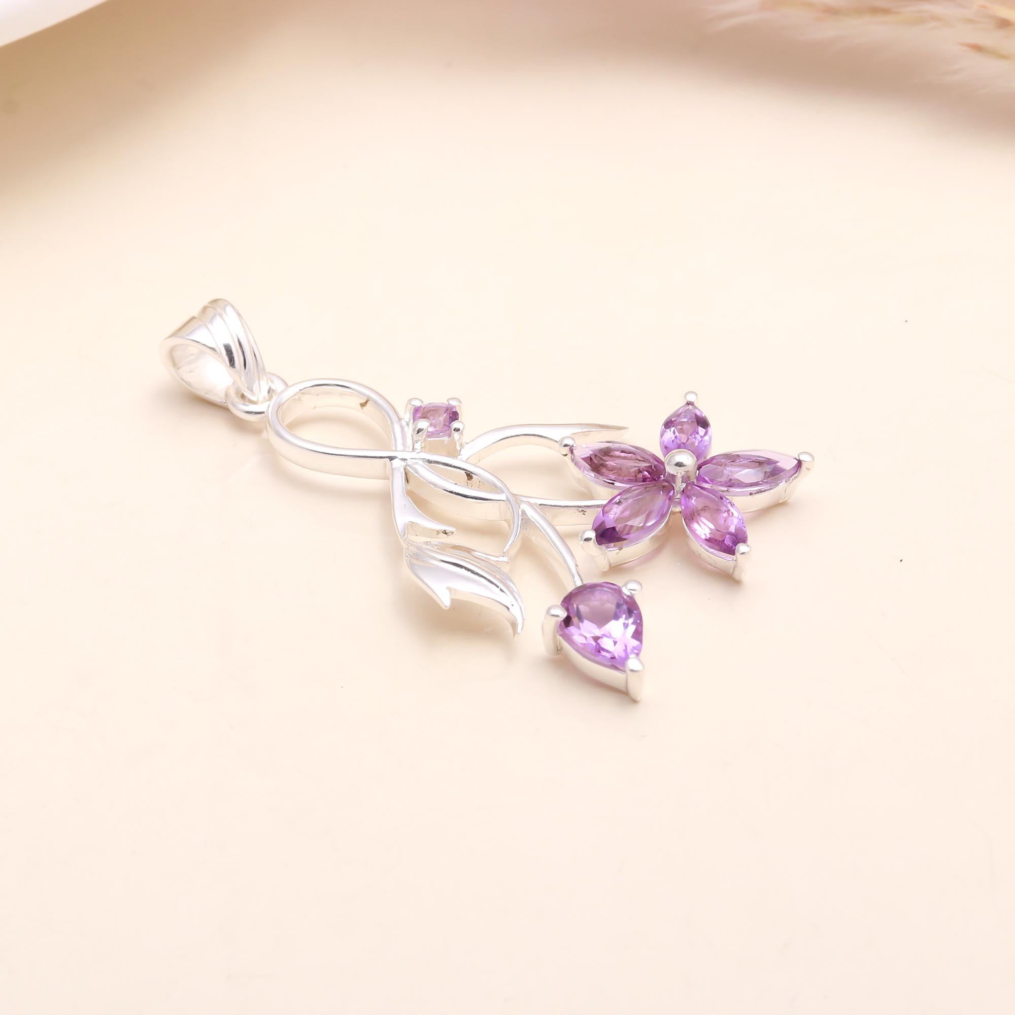 925 Sterling Silver Amethyst Floral Pendant