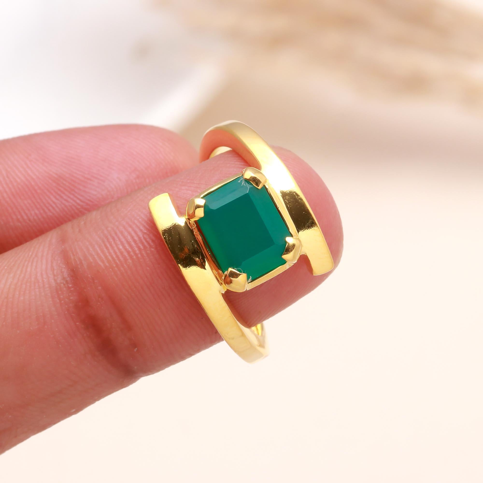 925 Sterling SIlver Emerald Green Onyx Ring