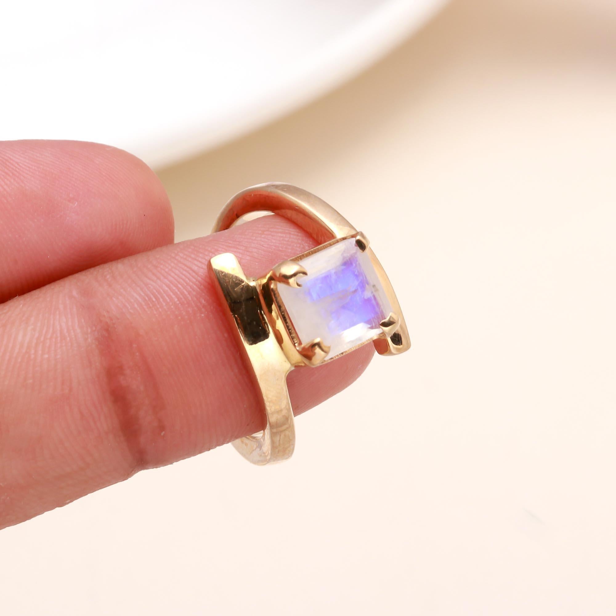 925 Sterling Silver Rainbow Moonstone Ring