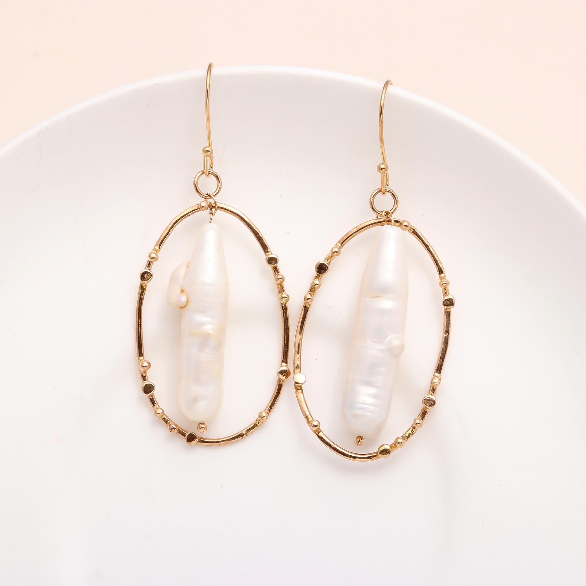 925 Sterling Silver Baroque Pearl Oval Drop Earrings