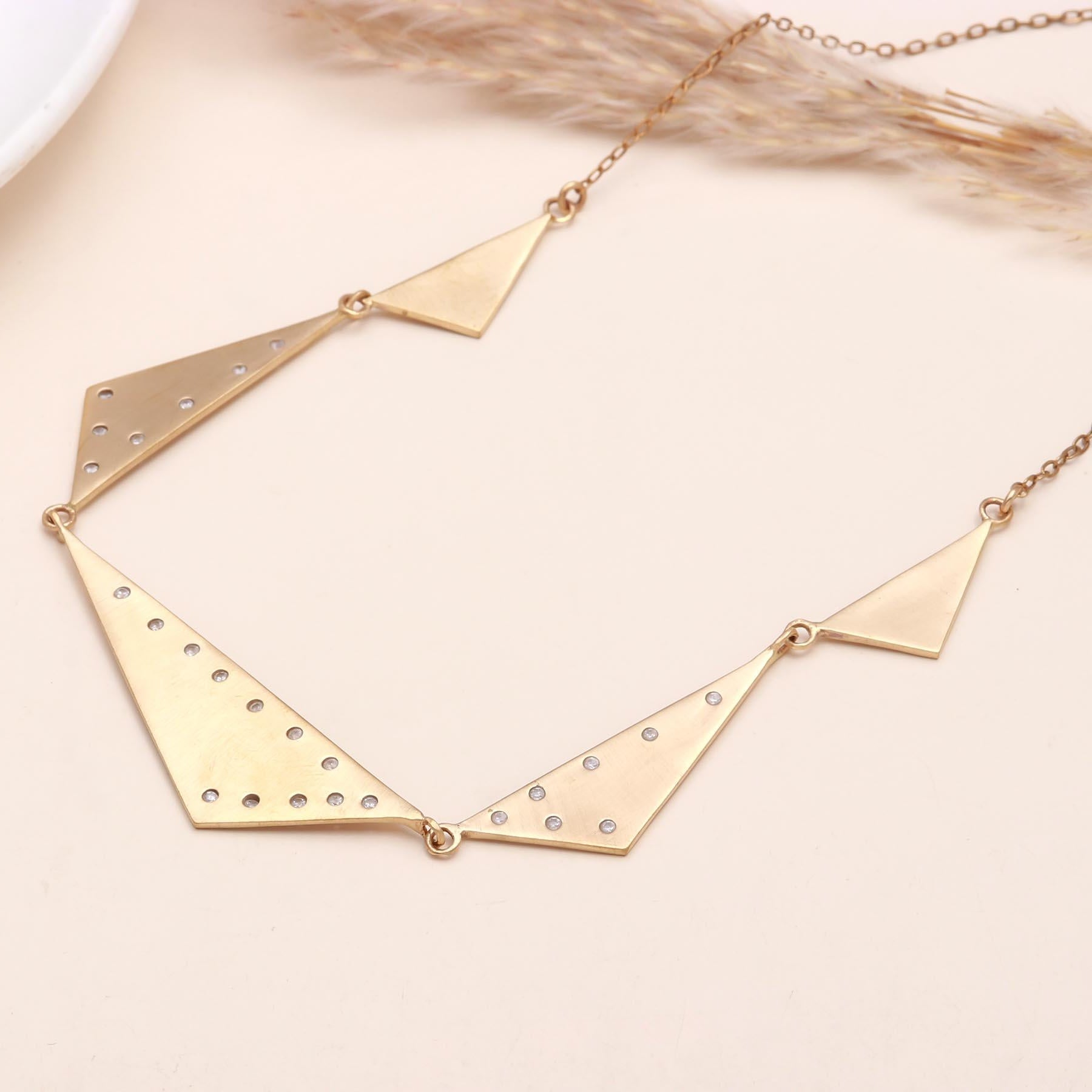 The Geo Collar: Asymmetric Triangle Station Necklace