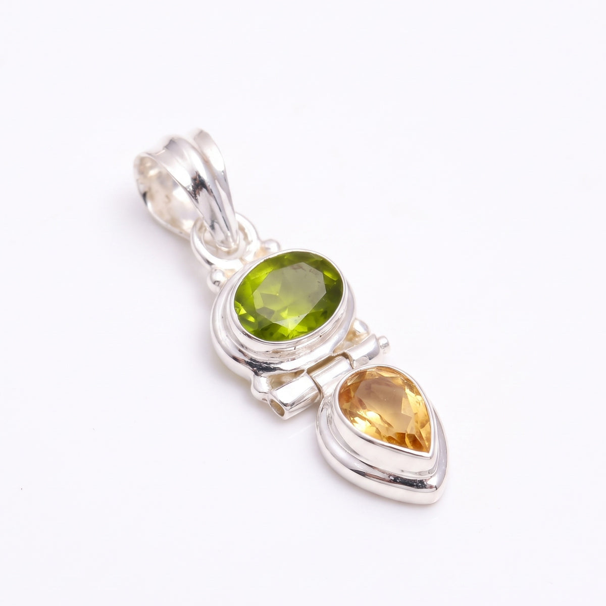 The Totem Duo: Silver Articulated Drop Pendant