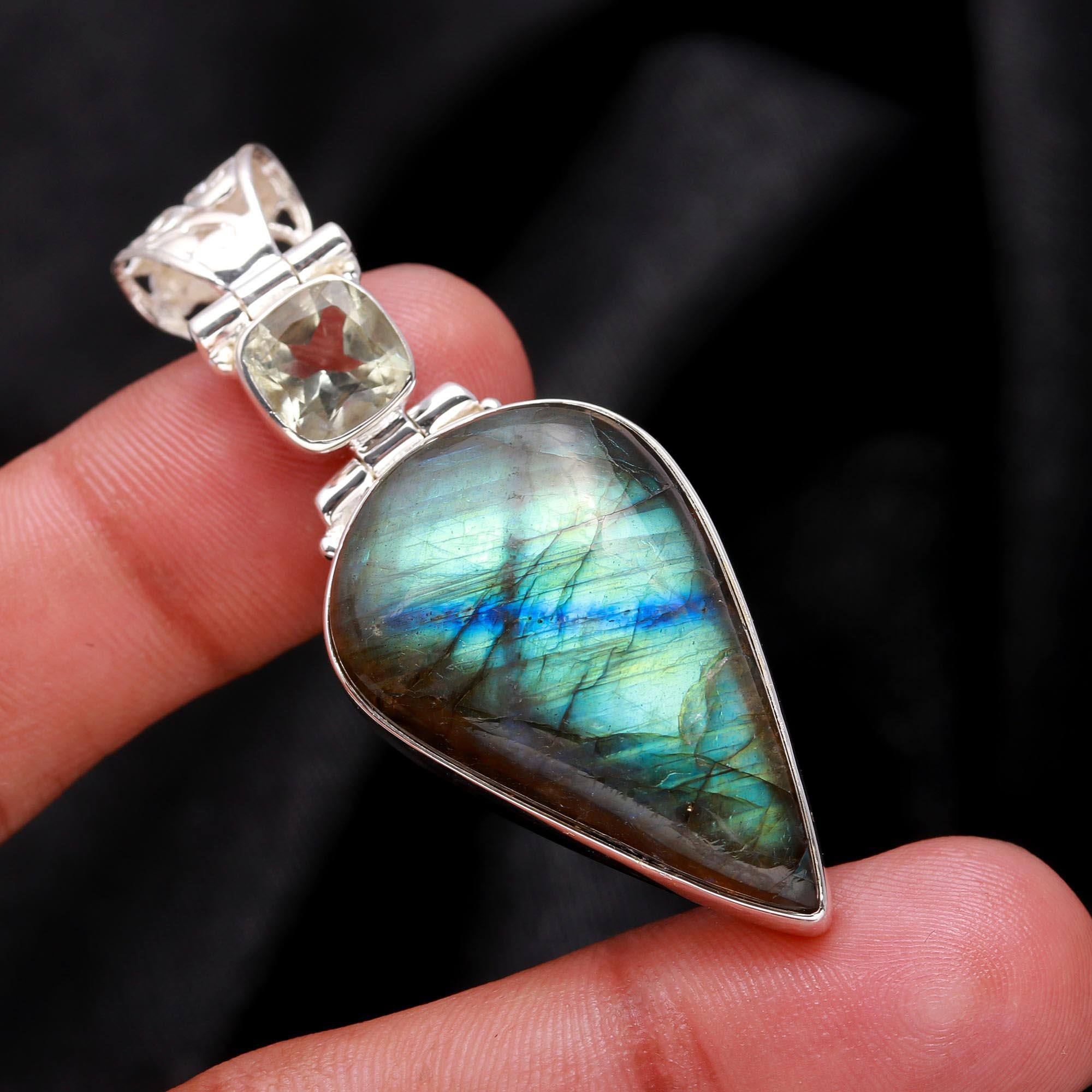 The Labradorite Spear: Silver Labradorite Pendant