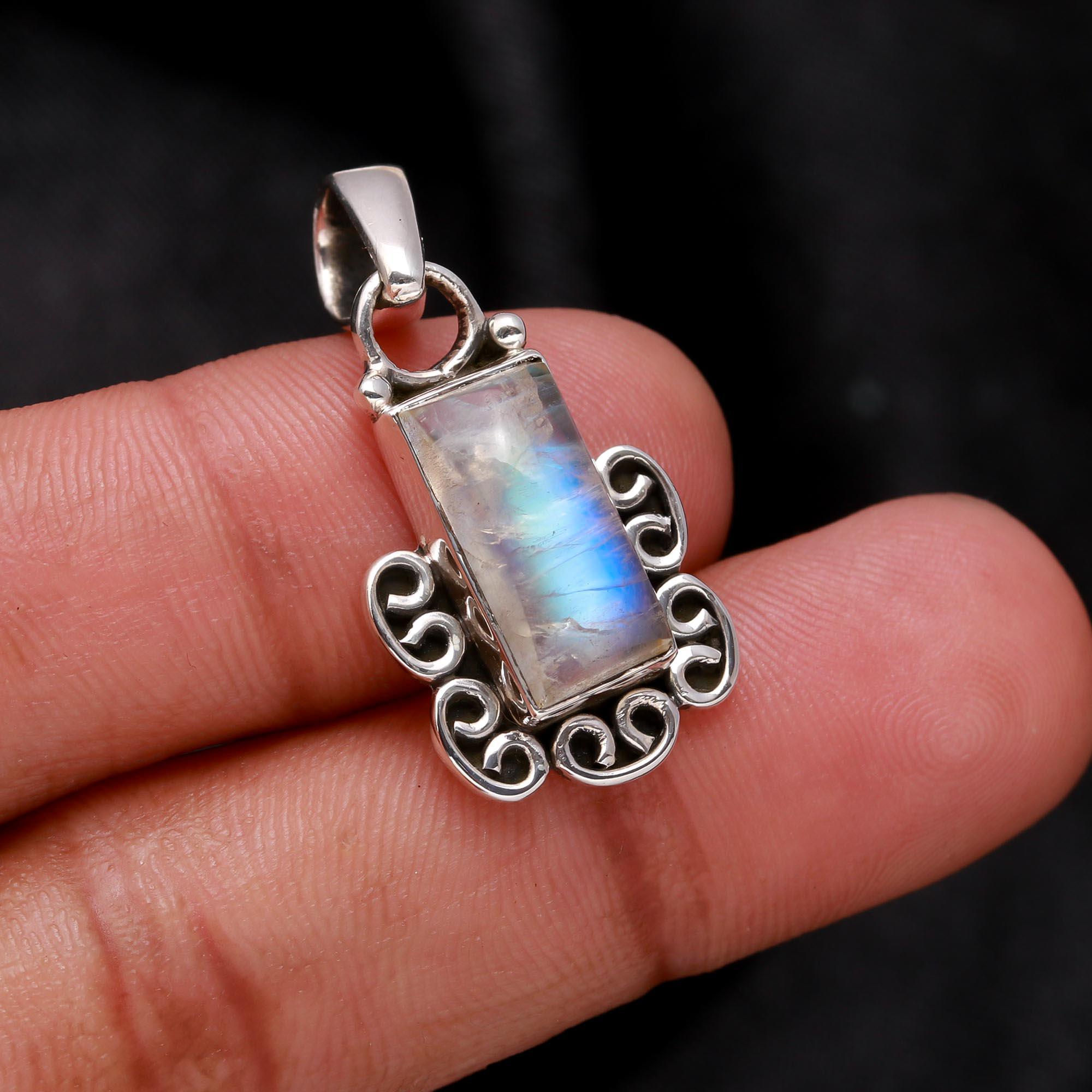925 Sterling Silver Filigree Design Handmade Moonstone Pendant