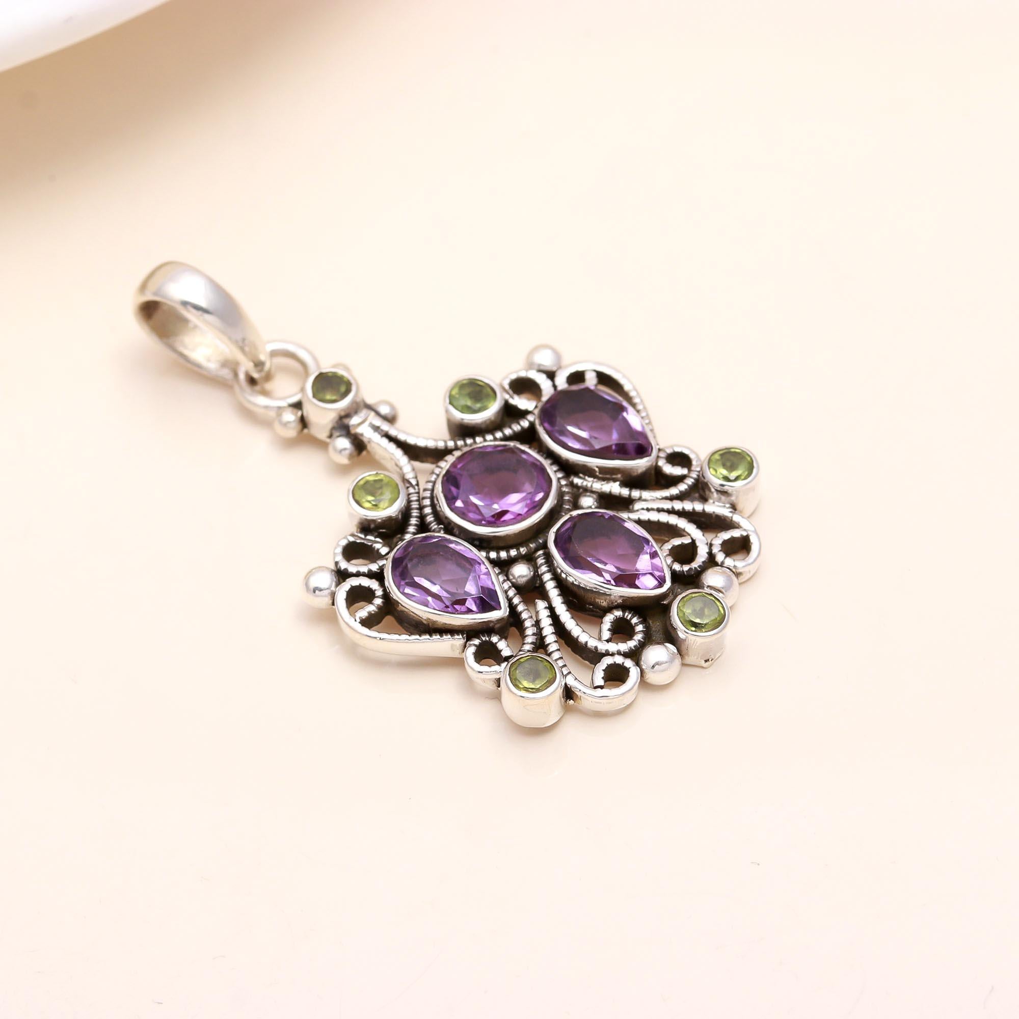 925 Sterling Silver Vintage Amethyst & Peridot Gemstone Filigree Pendant