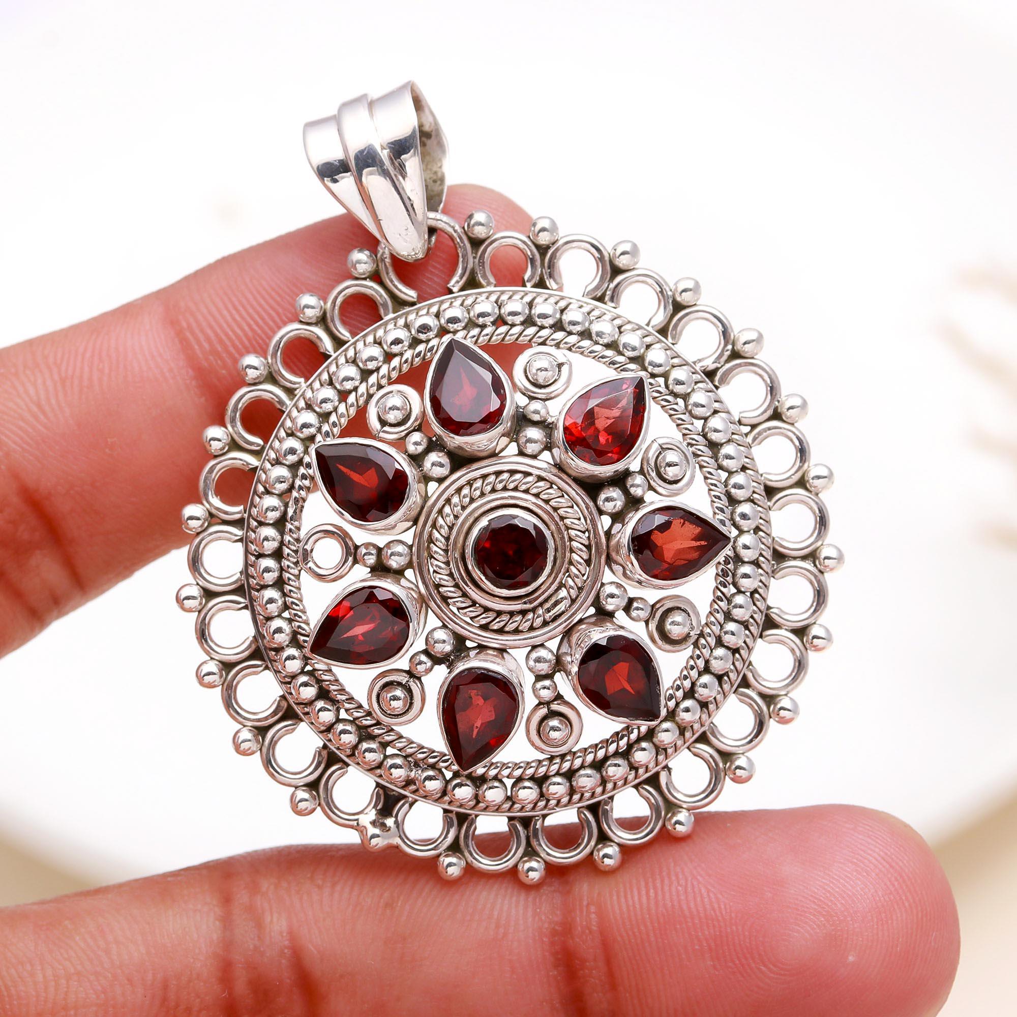 925 Sterling Silver Multi-Stone Garnet Vintage Filigree Pendant