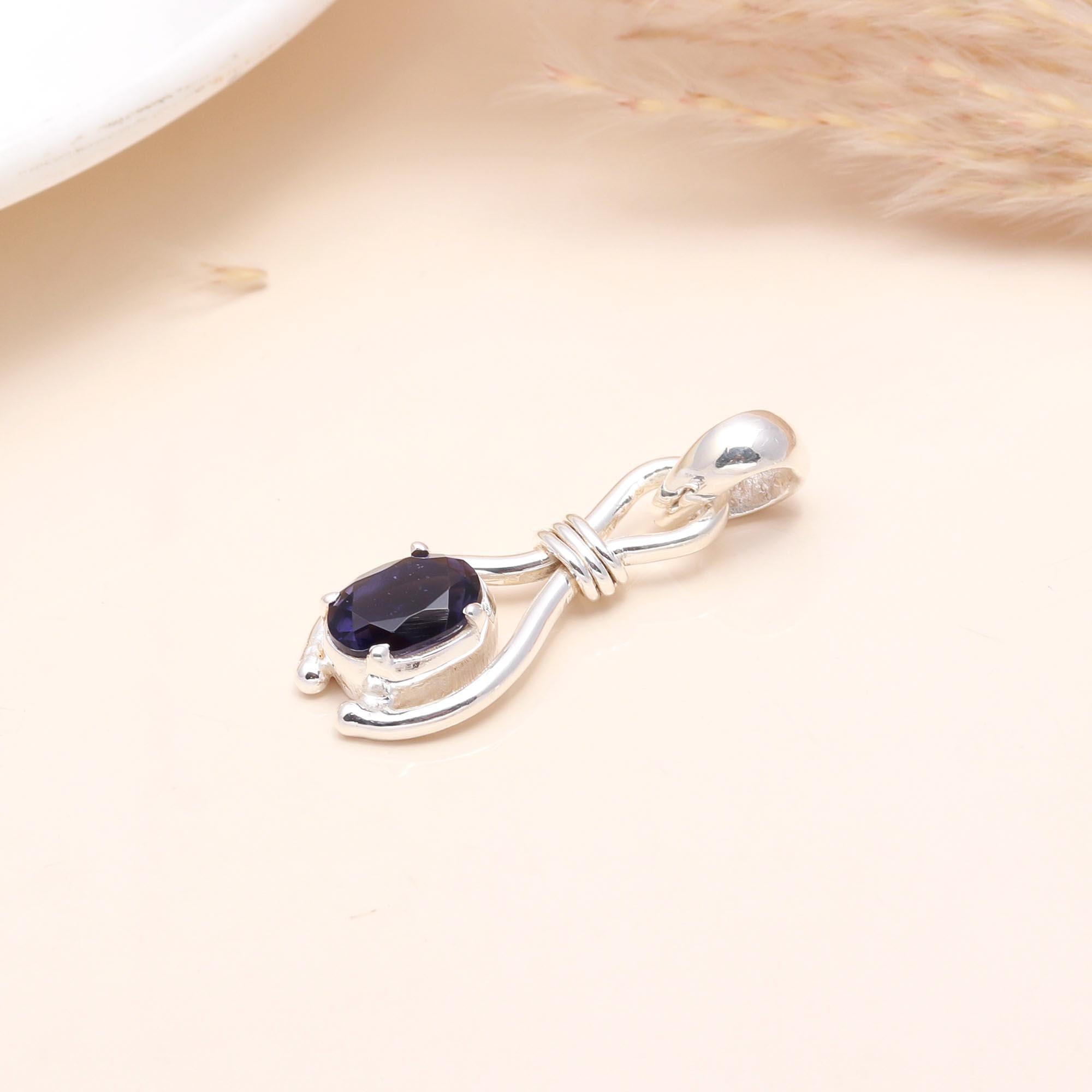 925 Sterling Silver Blue Faceted Iolite Pendant