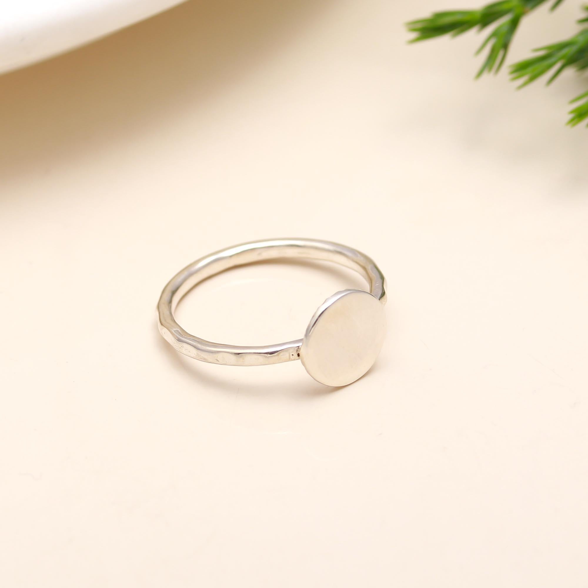 925 Silver Round Hammered Ring