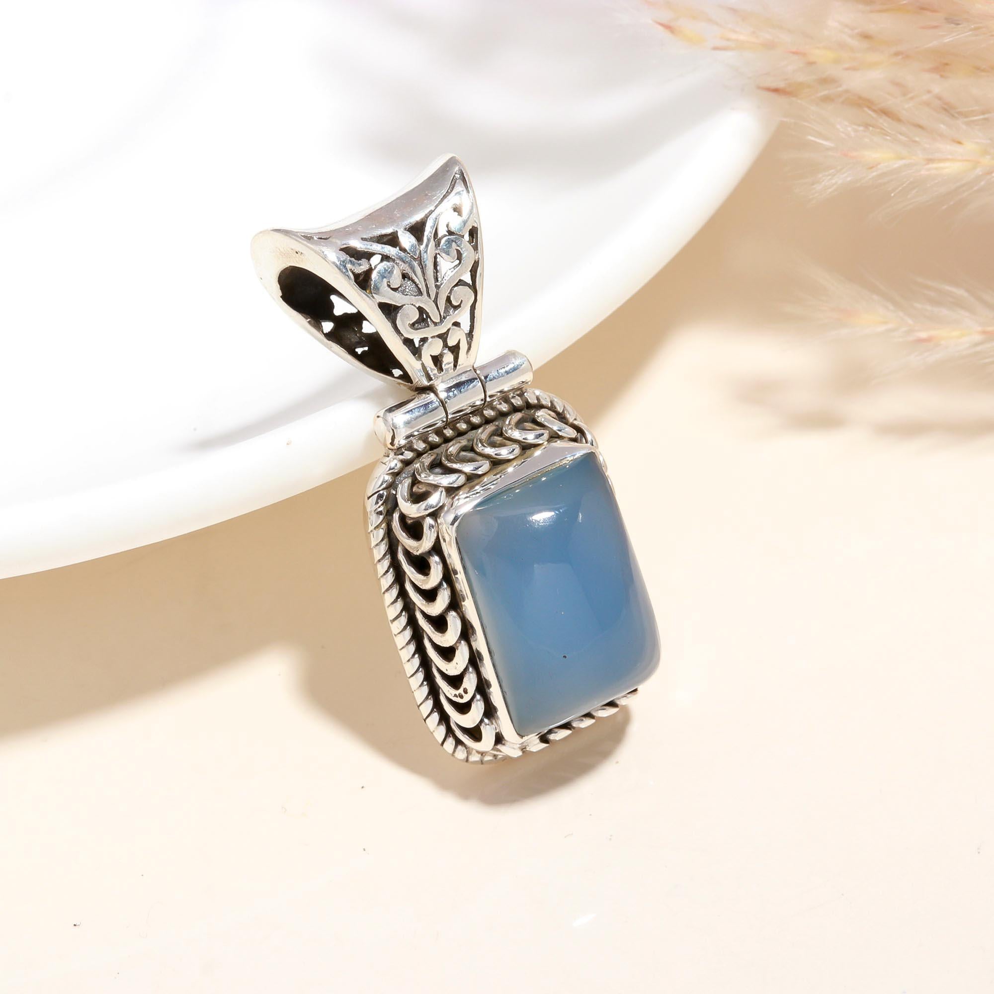 925 Sterling Silver Vintage Blue Chalcedony Rectangle Boho Pendant
