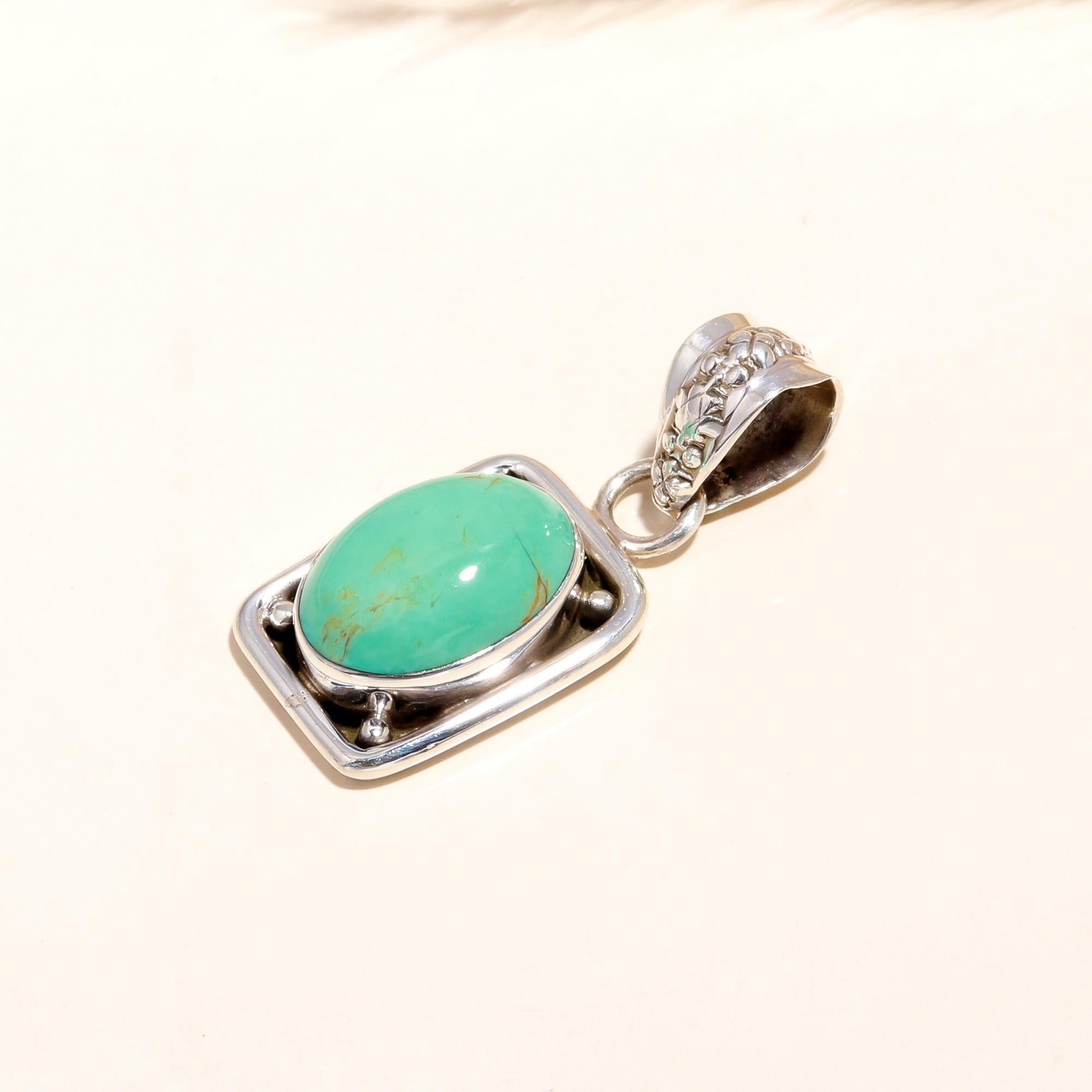 925 Sterling Silver Oval Green Turquoise Pendant