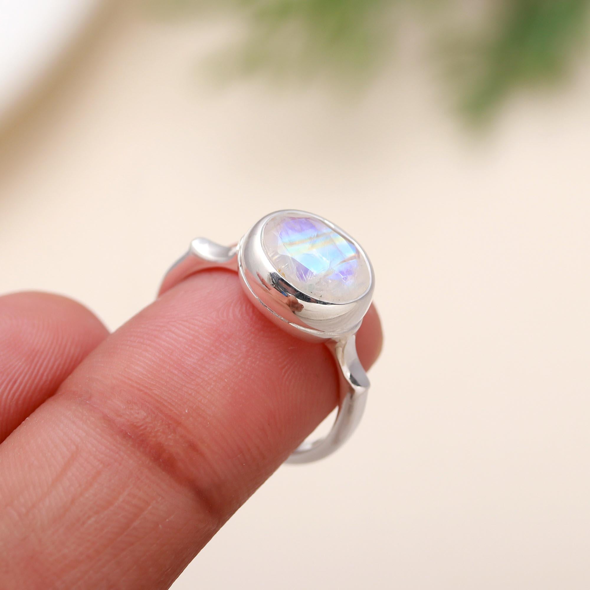 925 Silver Rainbow Moonstone Ring