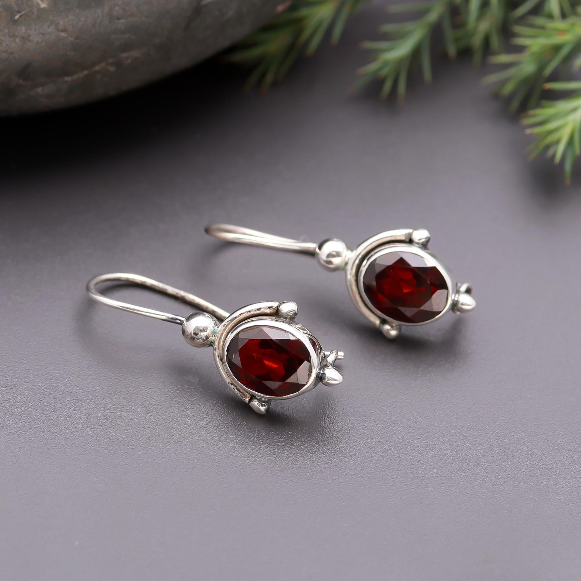 925 Silver Oval Garnet Dangle Earrings