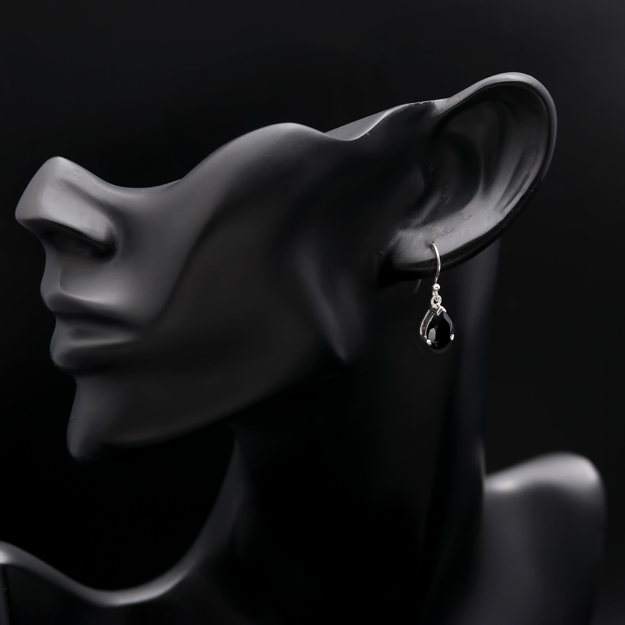 925 Sterling Silver Black Onyx Teardrop Earring With Earwire