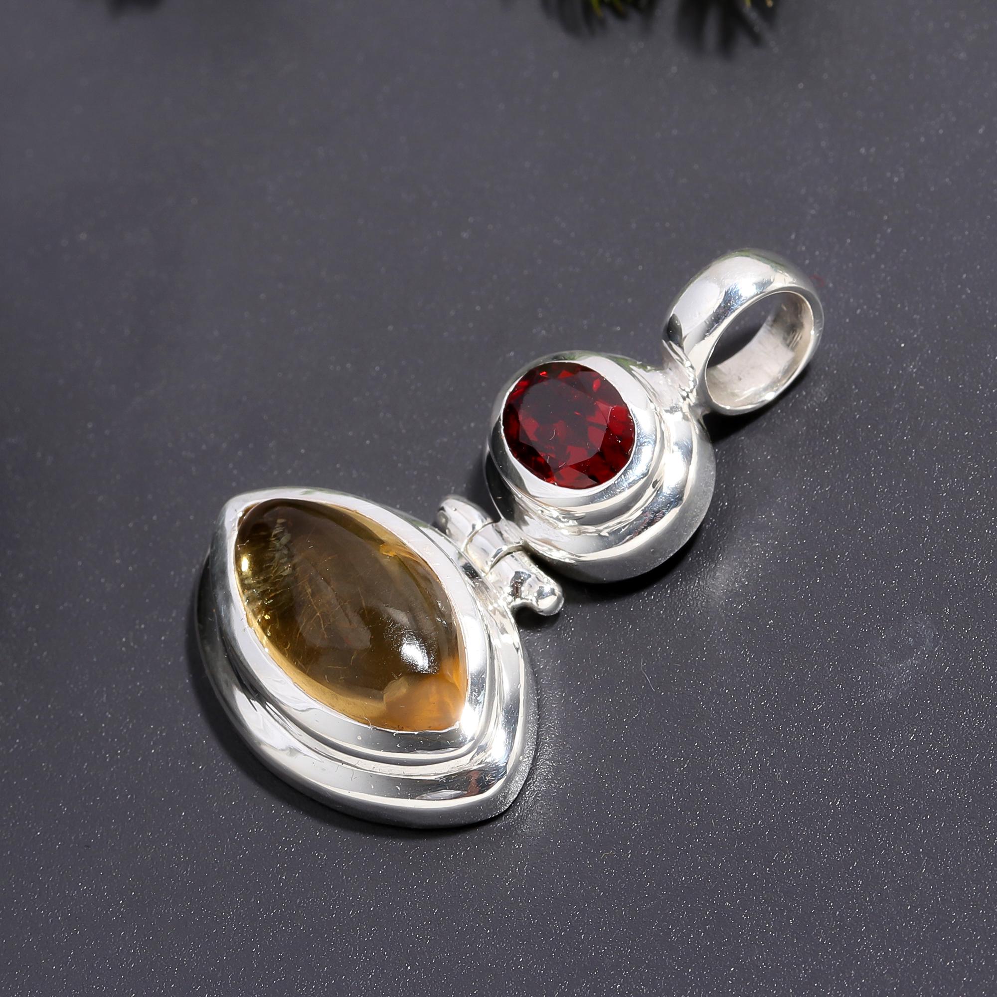 925 Silver Garnet and Labradorite Pendant