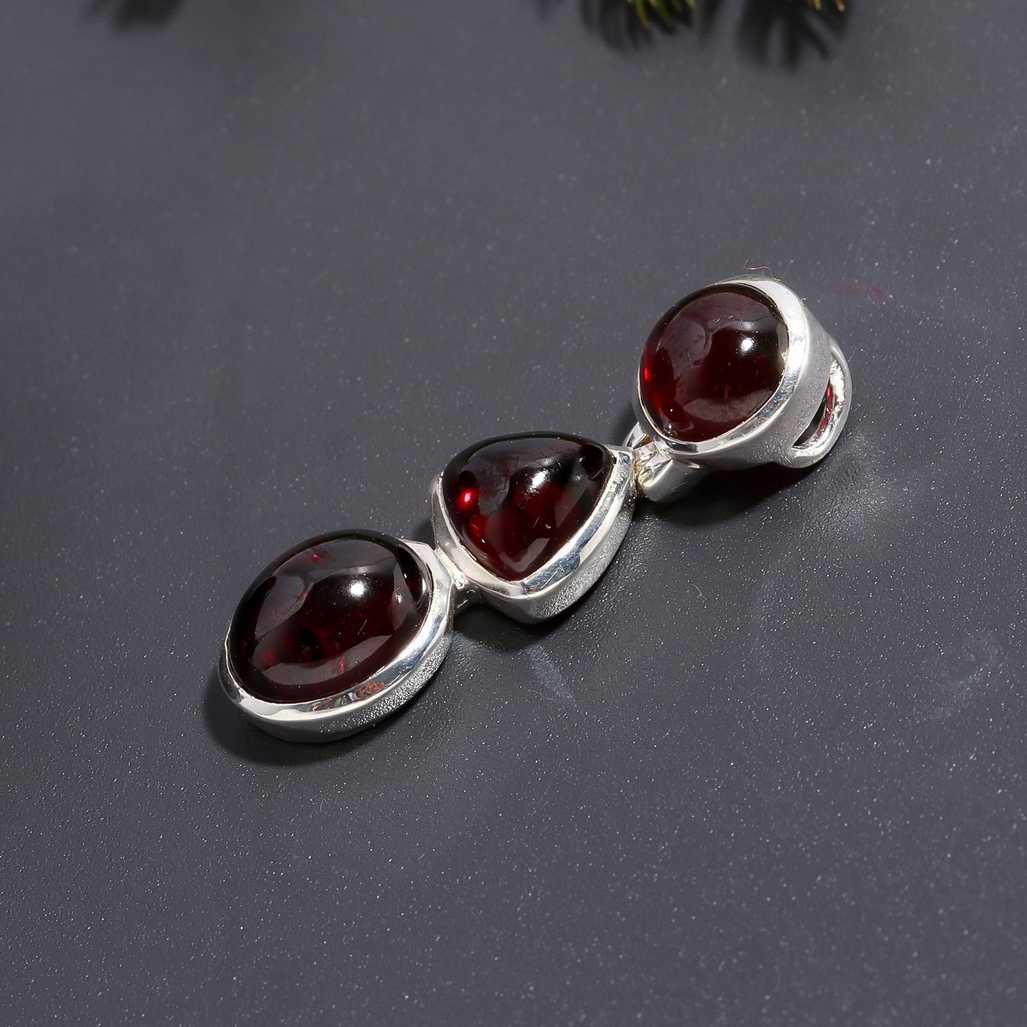 925 Silver Triple Garnet Drop Pendant