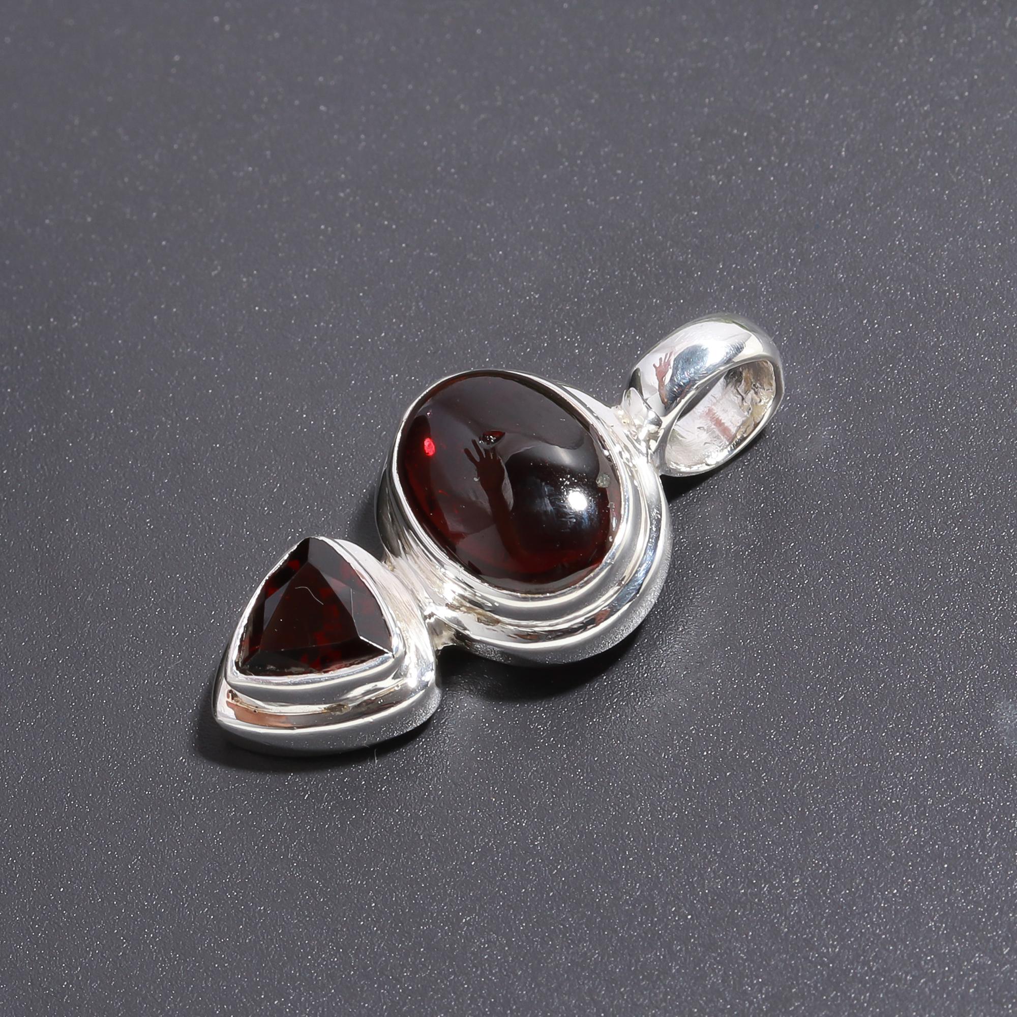 925 Silver Garnet Pendant