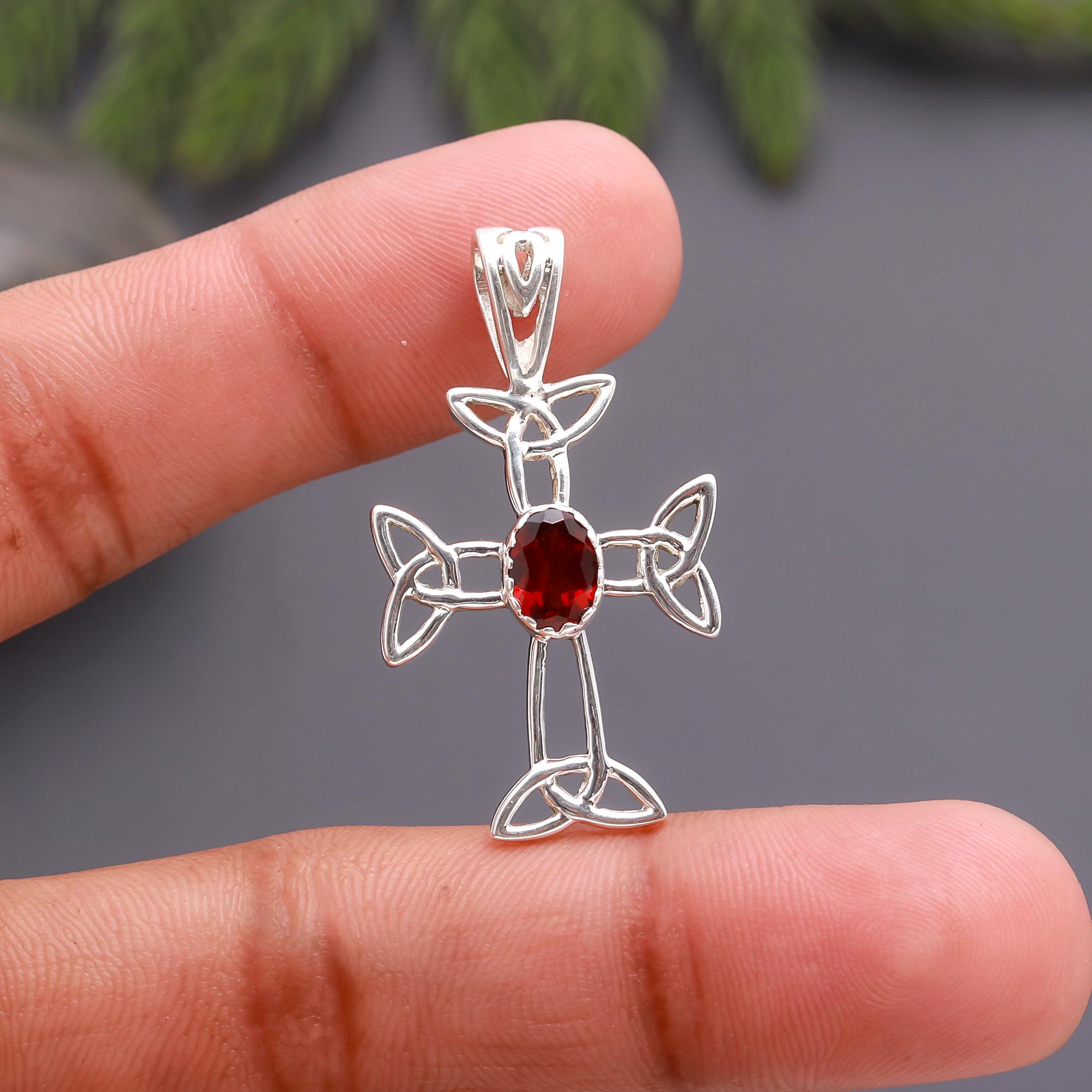 925 Silver Celtic Cross Pendant
