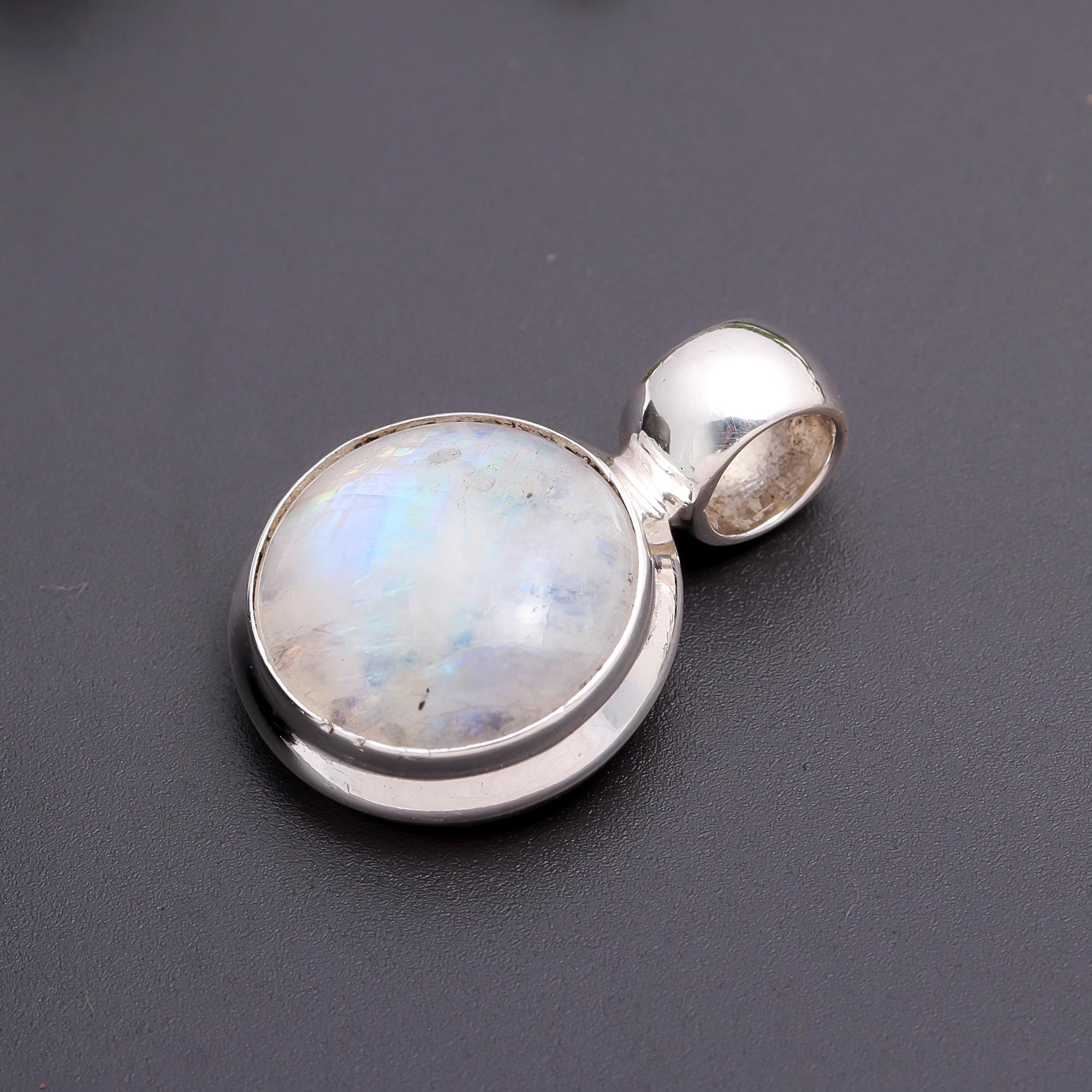 925 Silver Rainbow Moonstone Pendant
