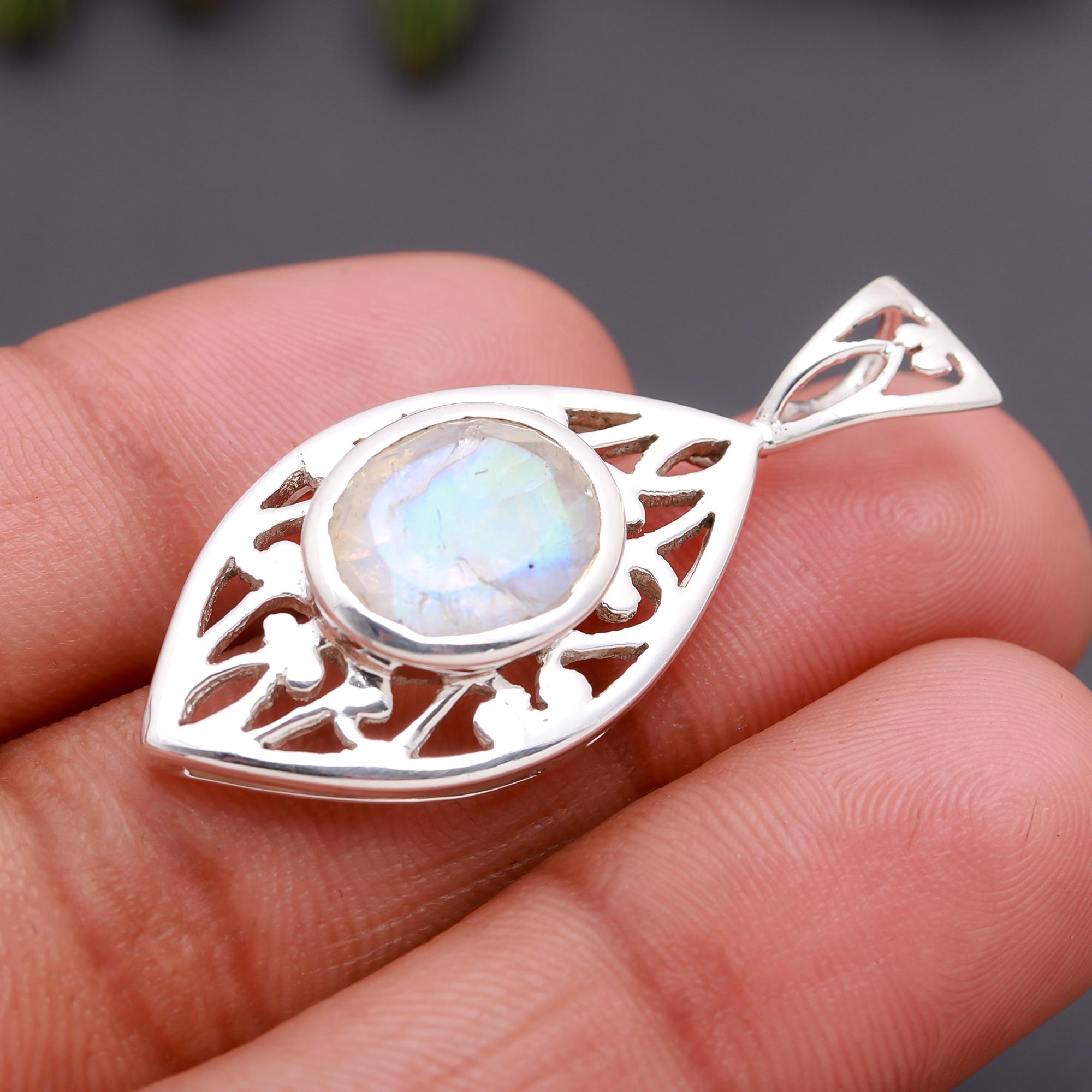 925 Silver Rainbow Moonstone Pendant