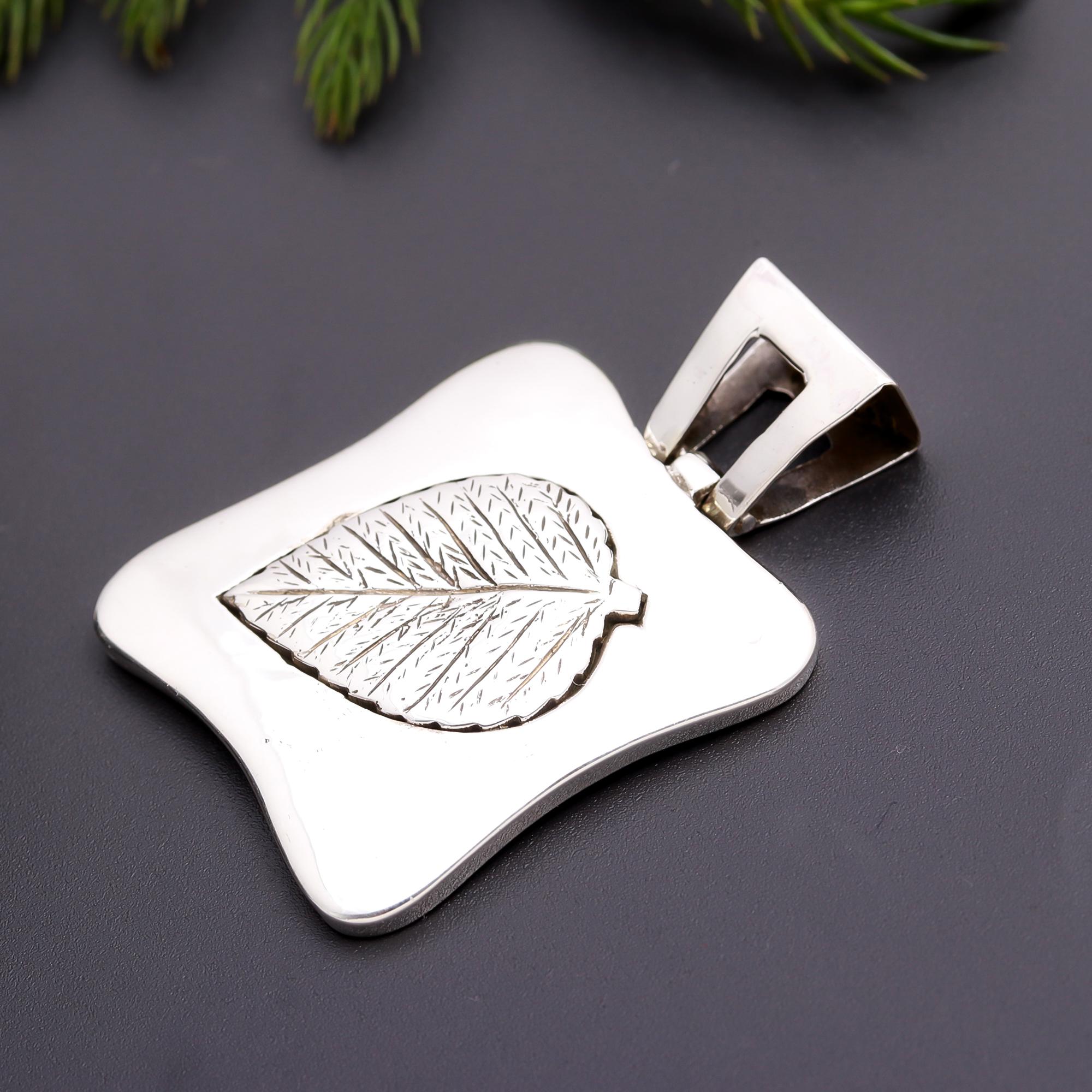925 Silver Leaf Pendant
