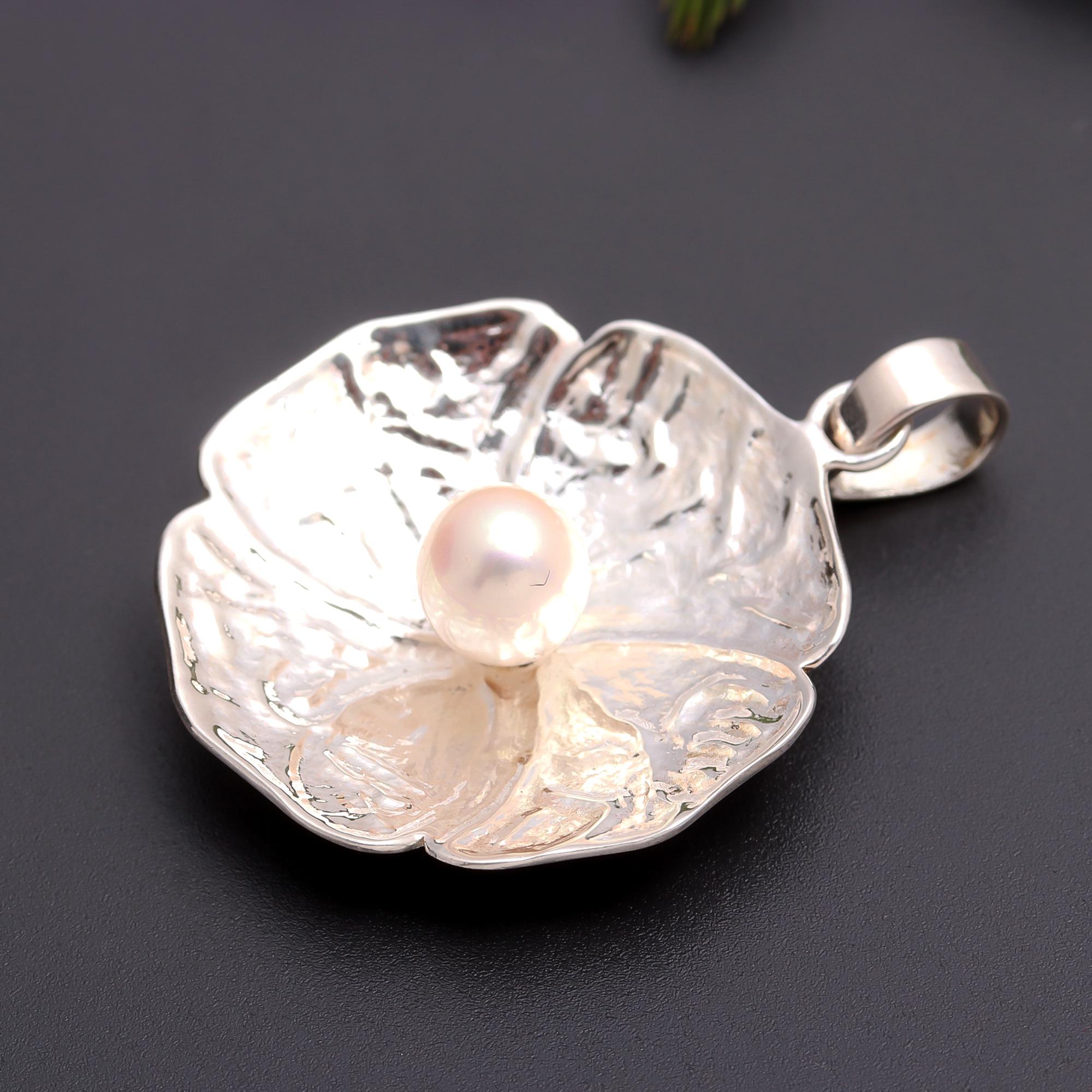 925 Silver Freshwater Pearl Pendant